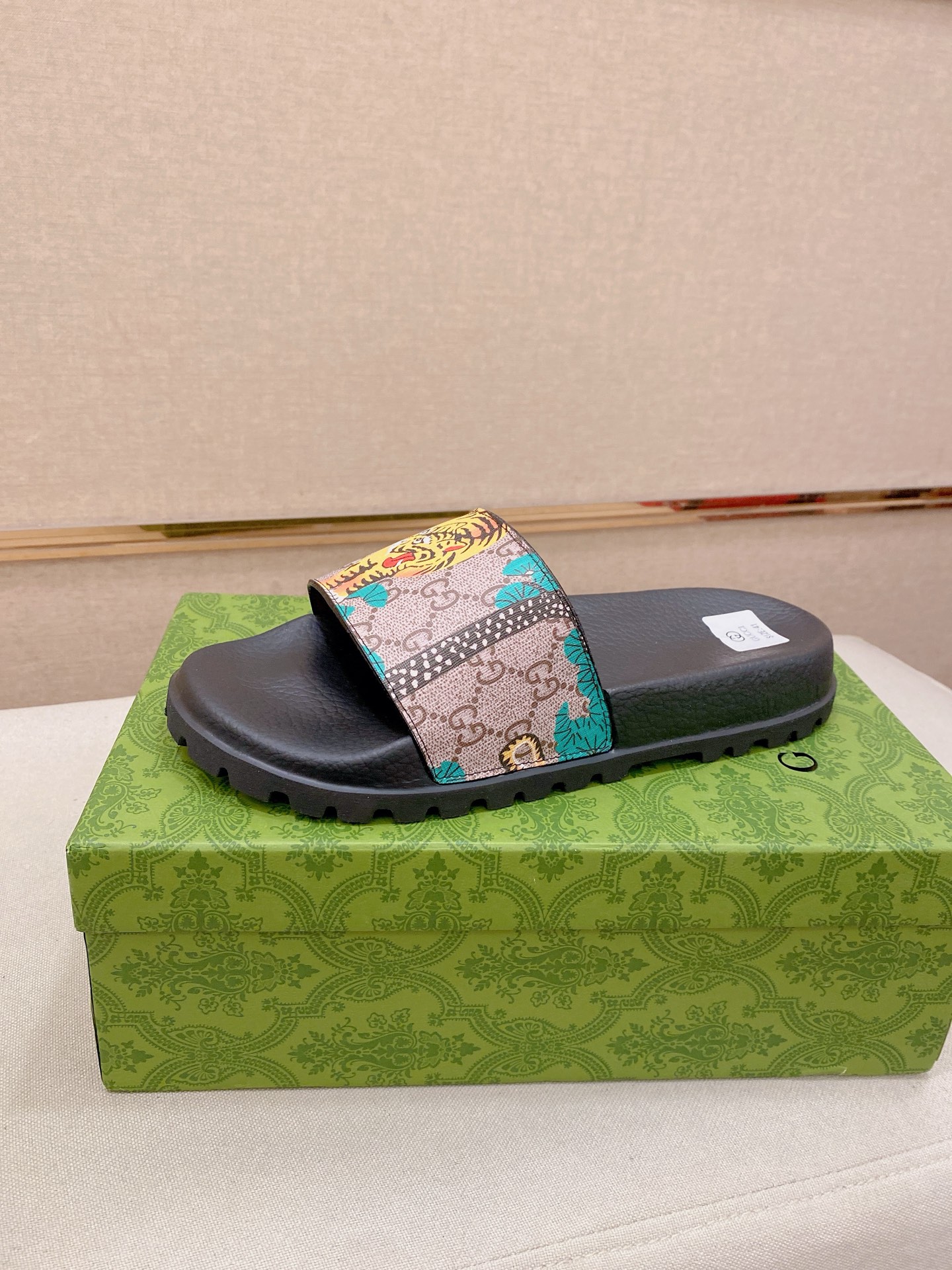 Gucci Style Men's Shoes Lookbook Reference image 1