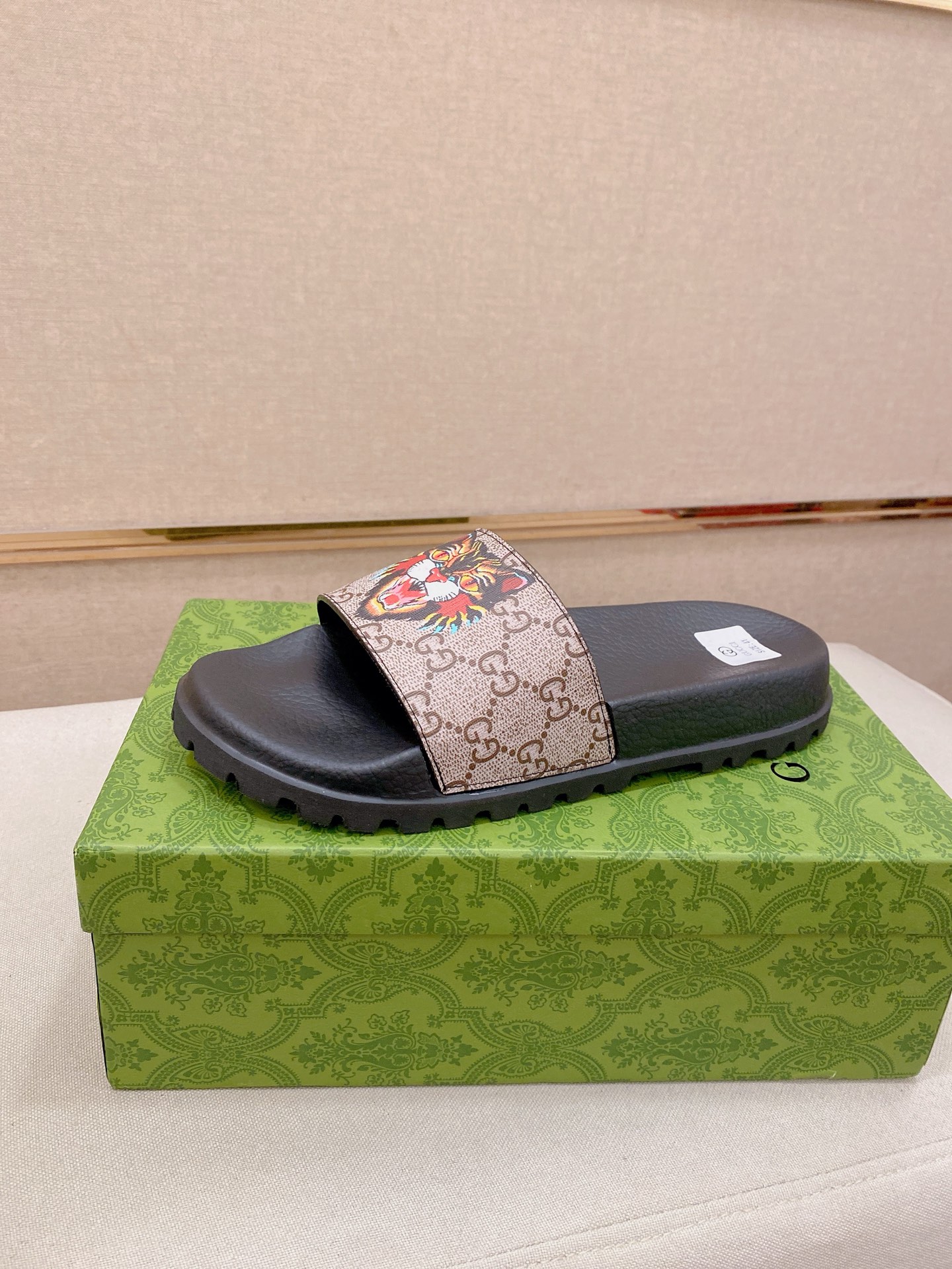 Gucci Style Men's Shoes Lookbook Reference image 1