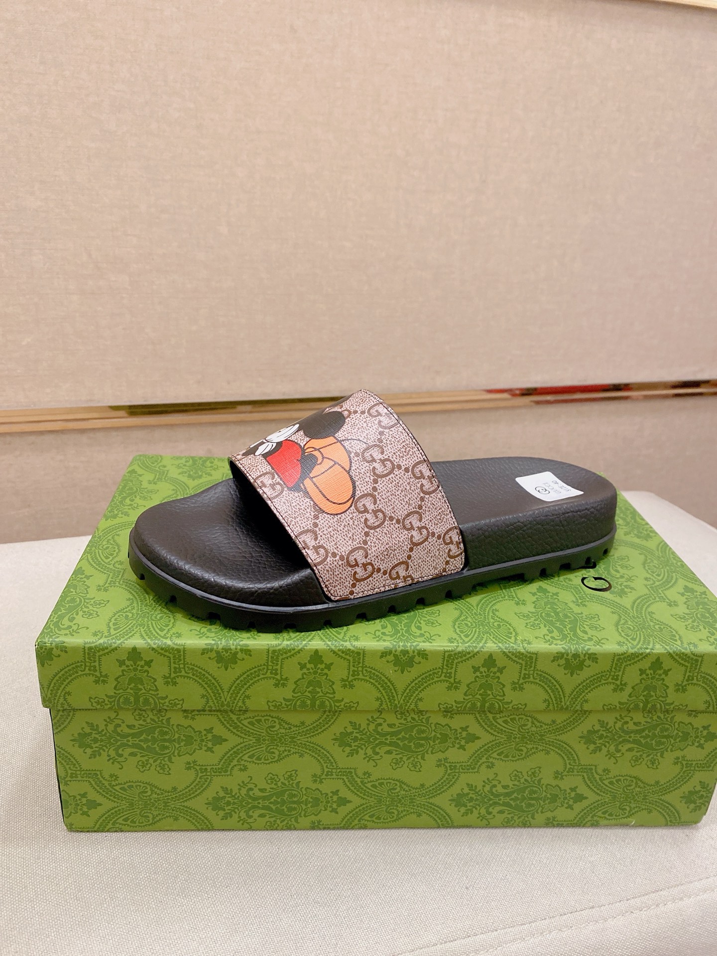 Gucci Style Men's Shoes Lookbook Reference image 1