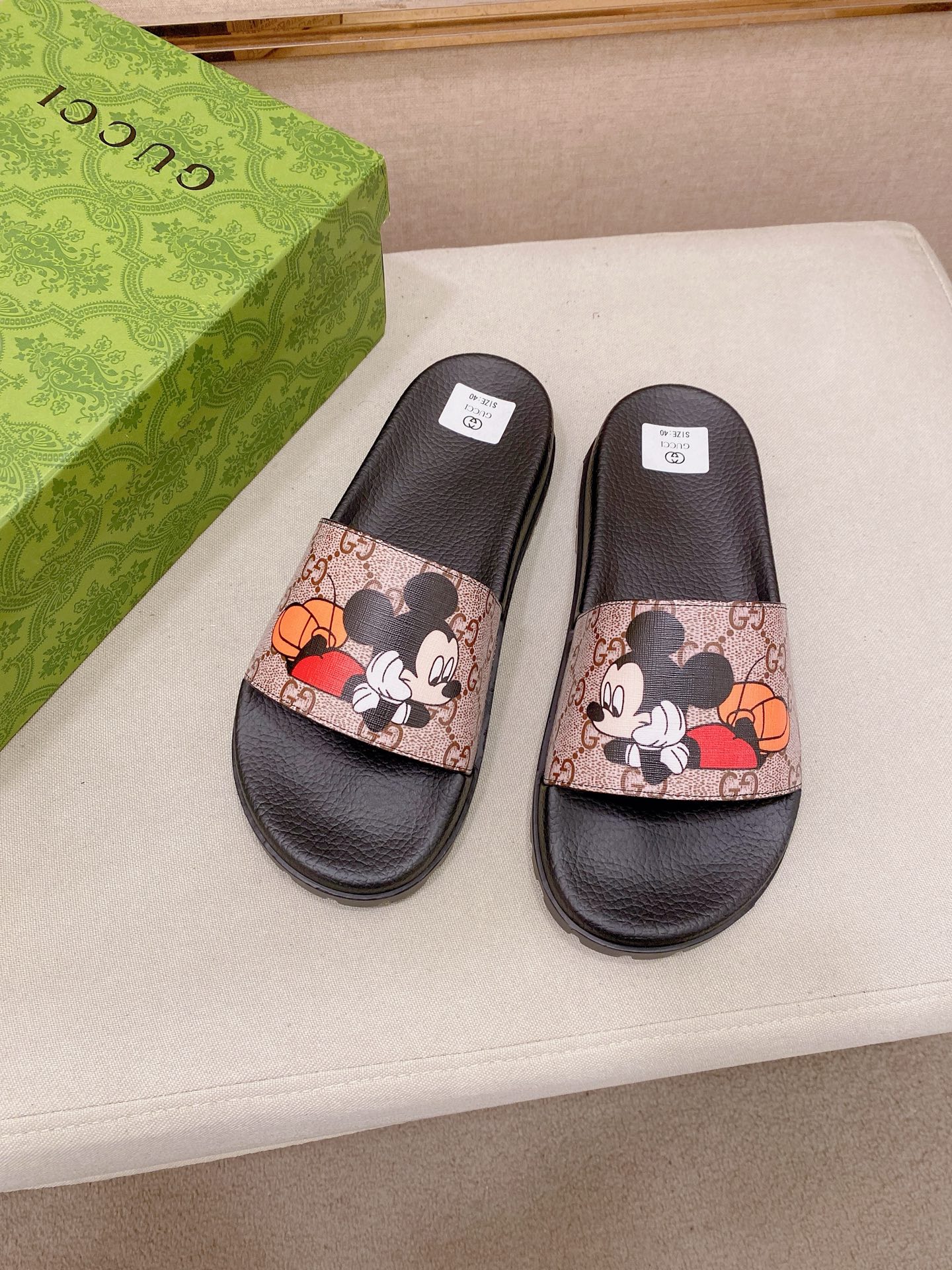 Gucci Style Men's Shoes style reference detail image 6 from source 781381