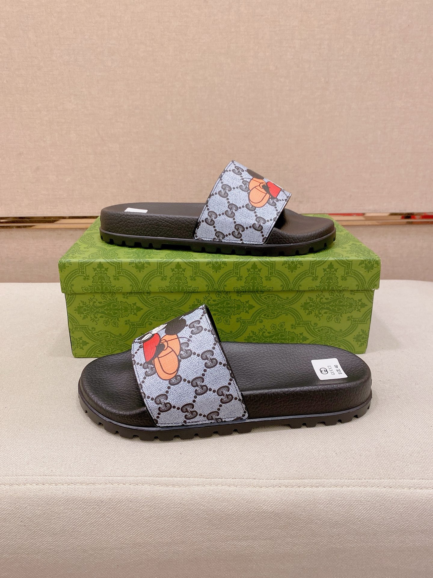 Gucci Style Men's Shoes style reference detail image 7 from source 781382