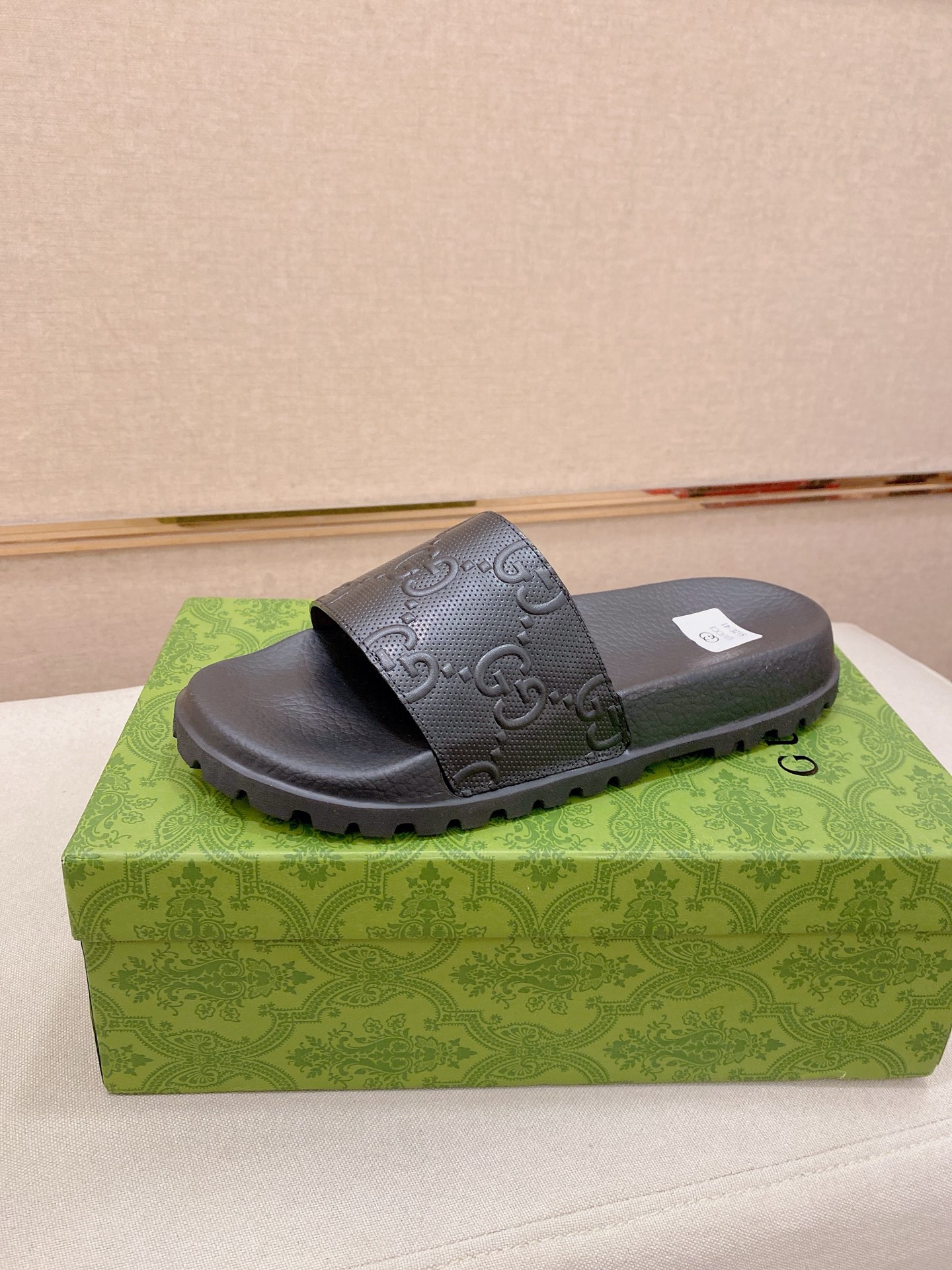 Gucci Style Men's Shoes Lookbook Reference image 1