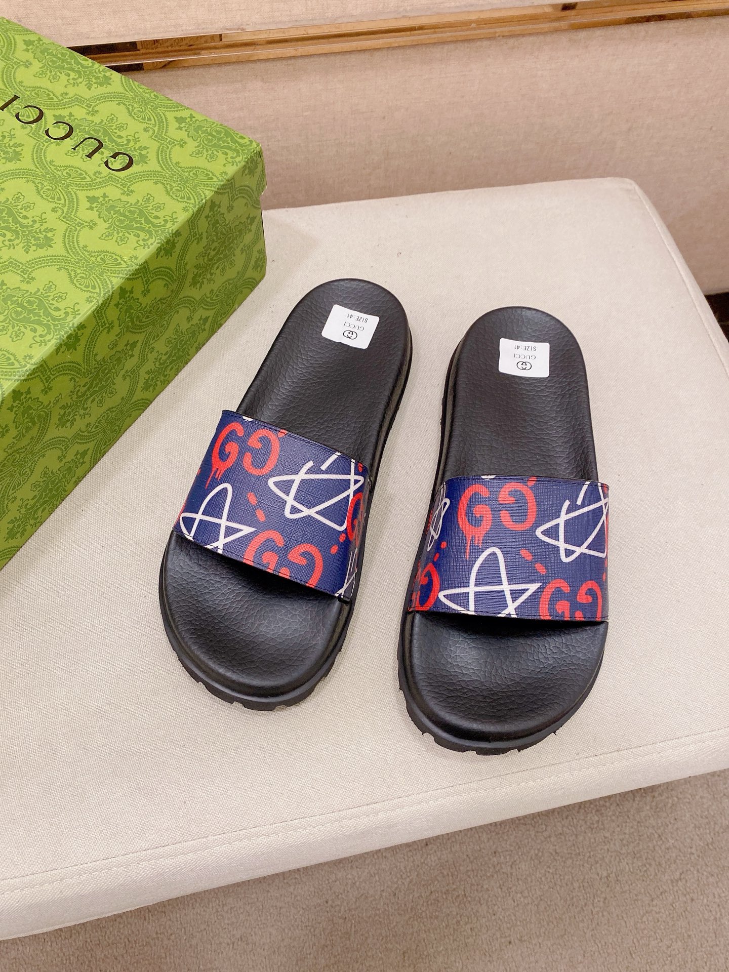 Gucci Style Men's Shoes style reference detail image 6 from source 781385