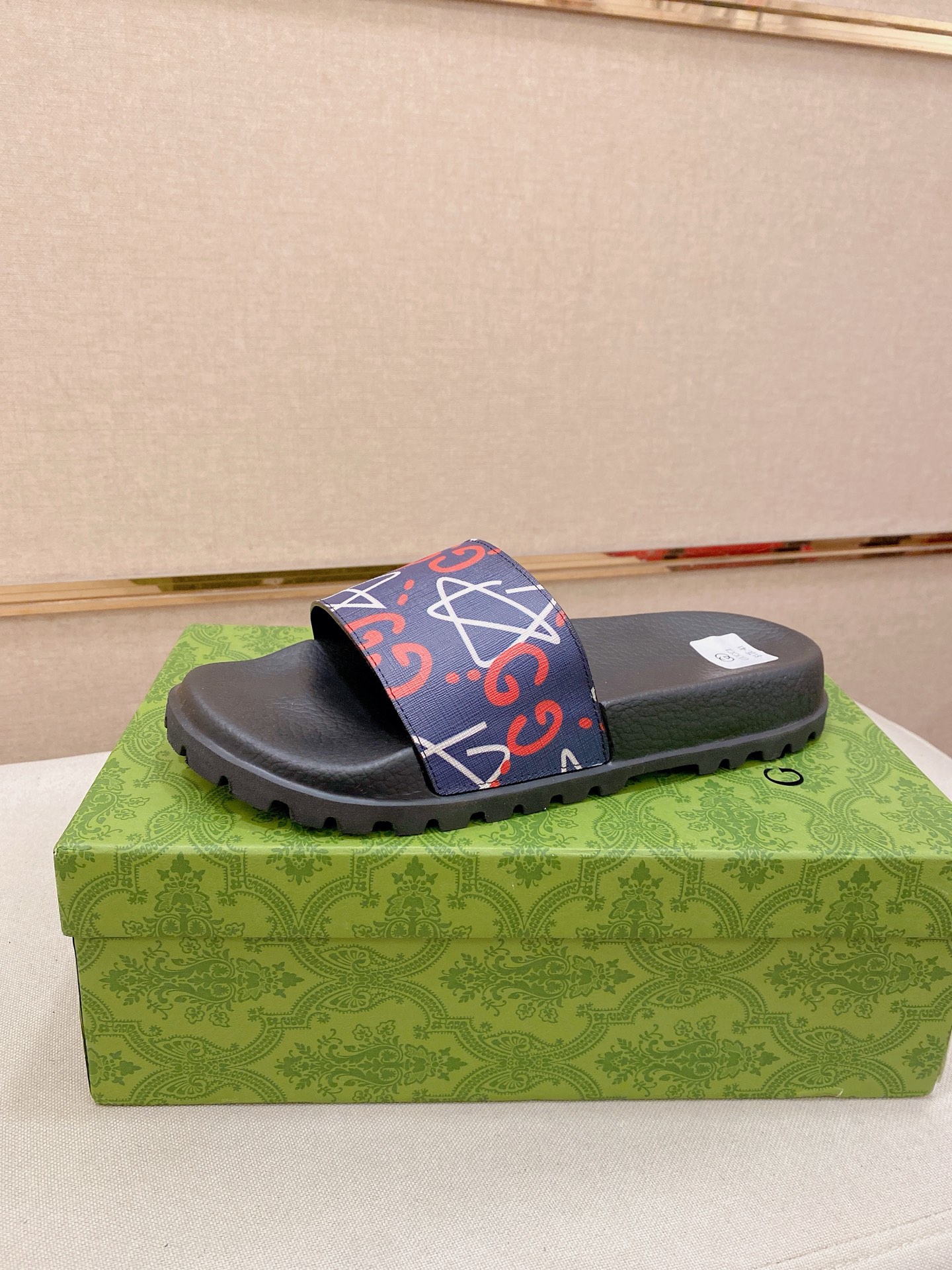 Gucci Style Men's Shoes Lookbook Reference image 1