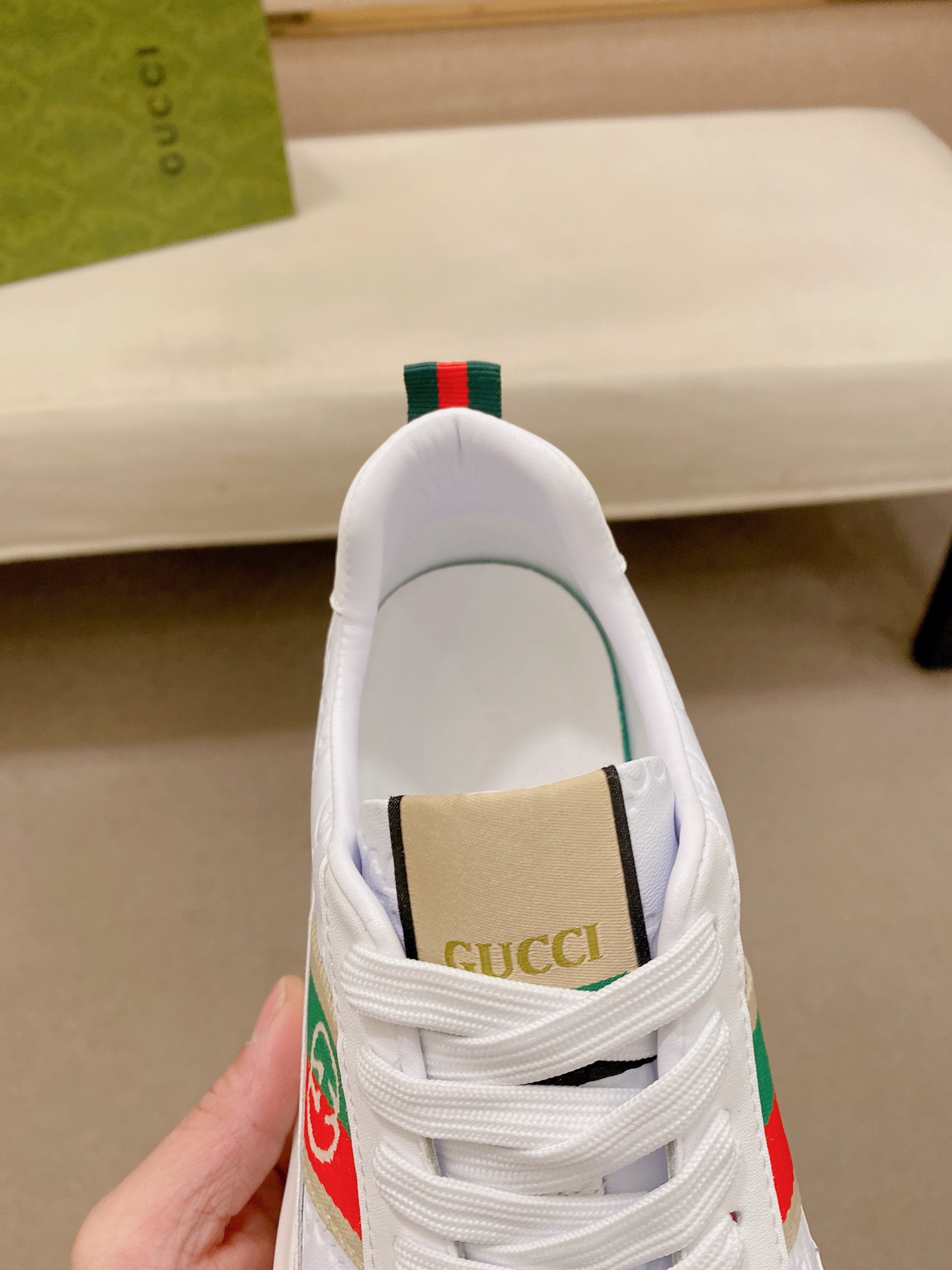 Gucci Style Leather Men's Shoes style reference detail image 6 from source 781394