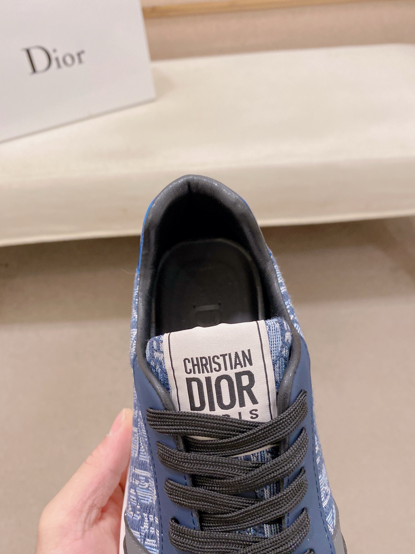 Dior Style Leather Men's Shoes style reference detail image 6 from source 782396