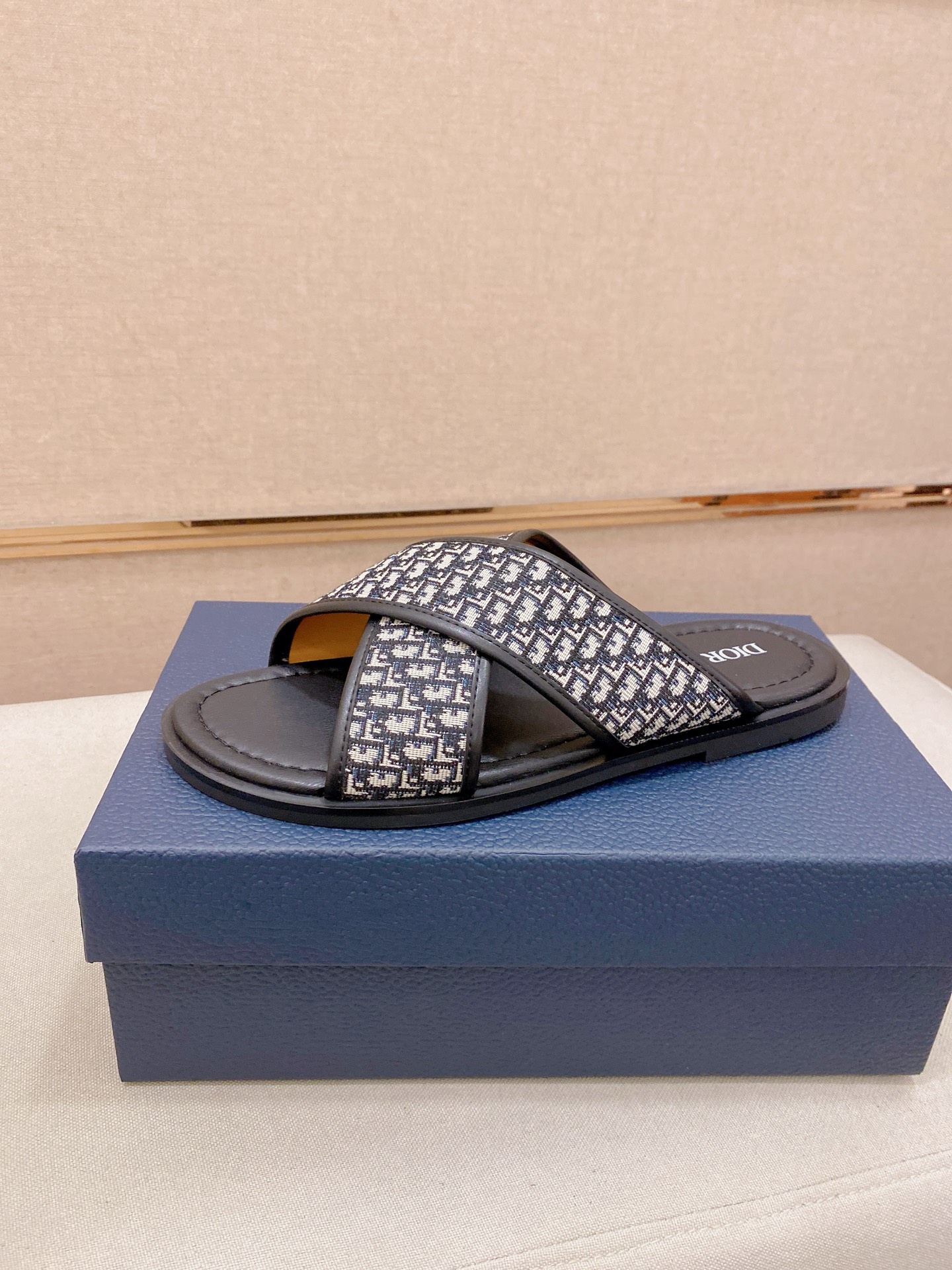Dior Style Leather Men's Shoes Lookbook Reference image 1