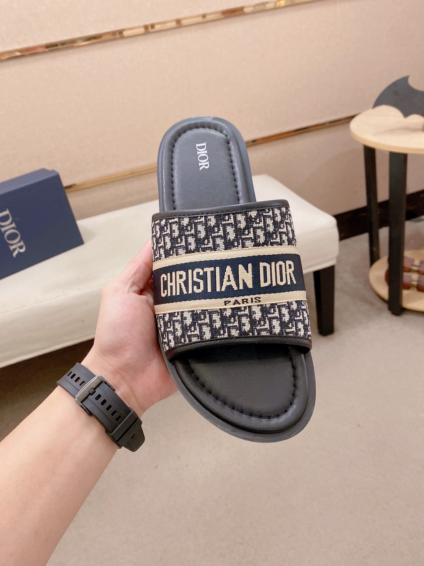 Dior Style Leather Men's Shoes Lookbook Reference image 2