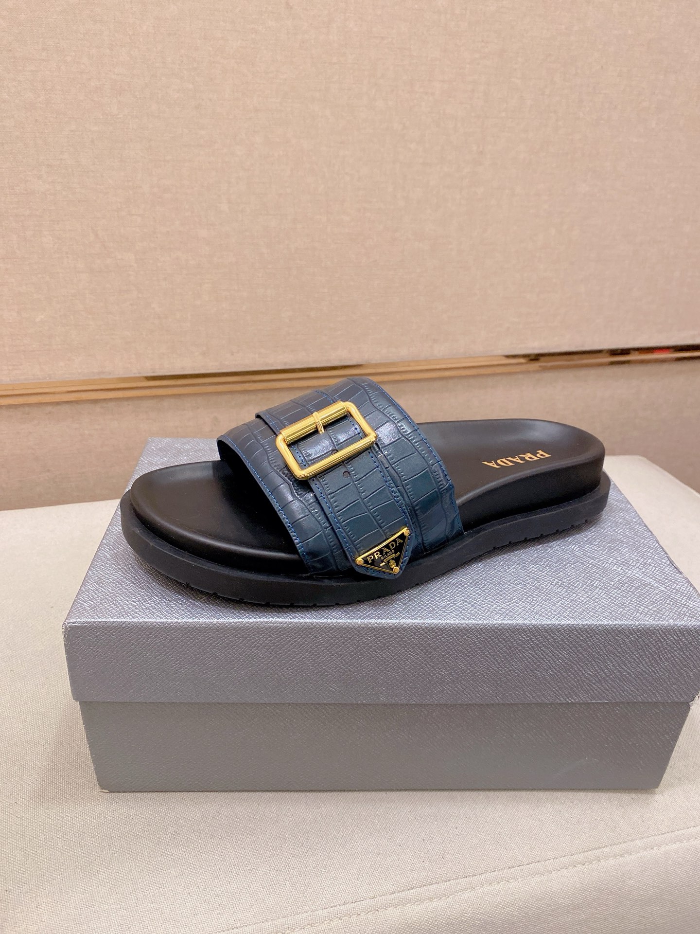 Prada Style Leather Men's Shoes Lookbook Reference image 1