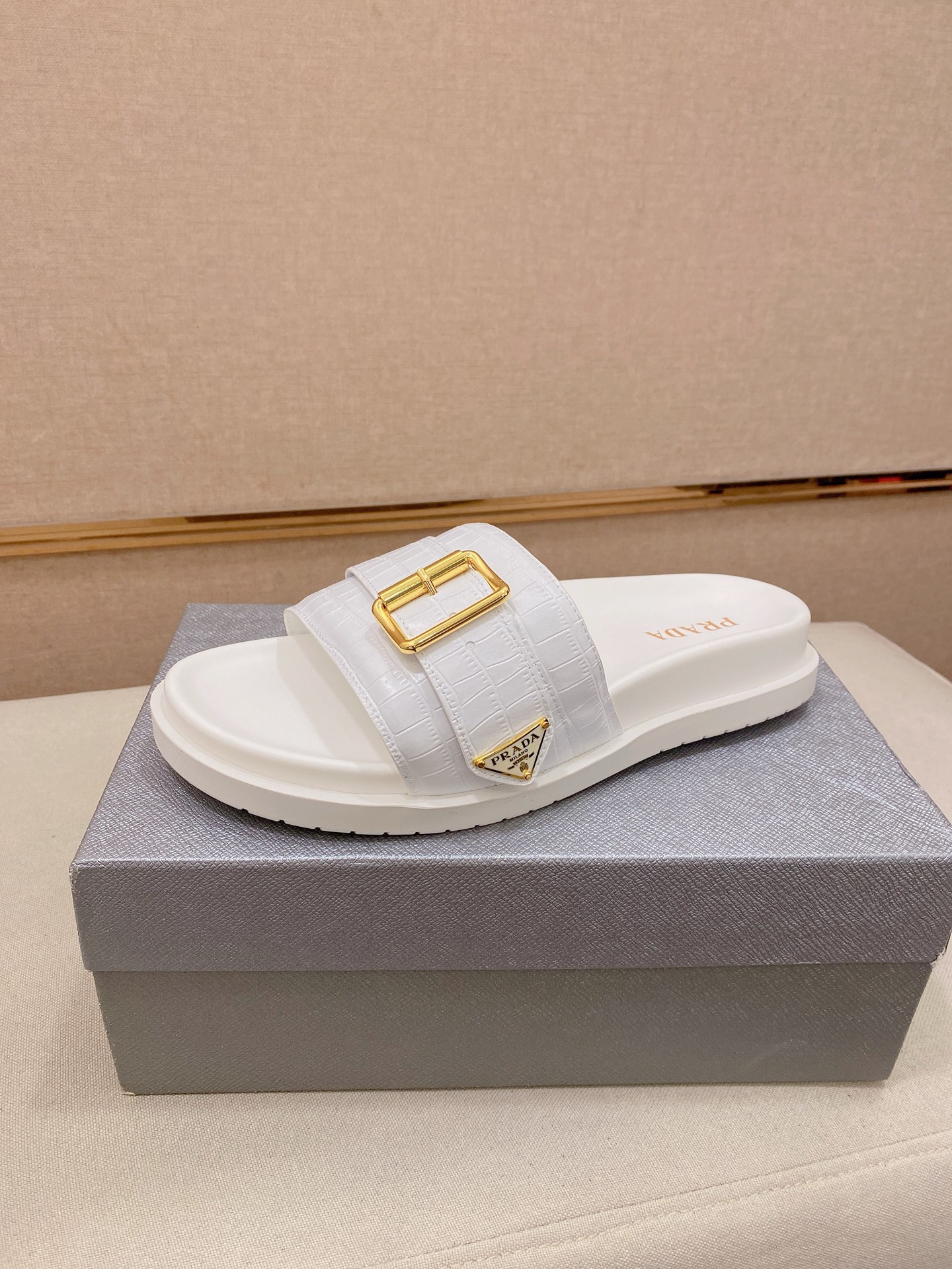 Prada Style Leather Men's Shoes Lookbook Reference image 1