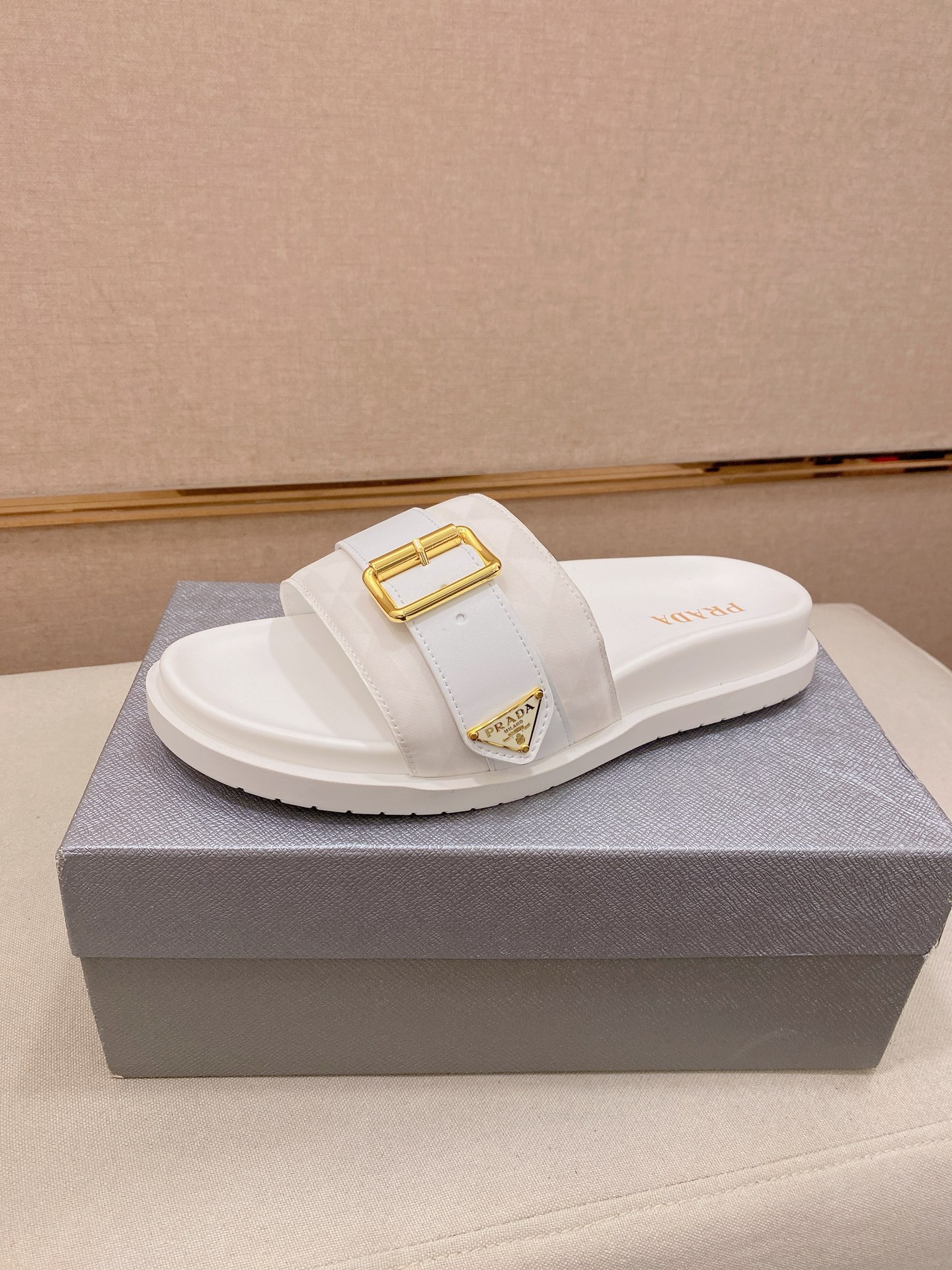 Prada Style Leather Men's Shoes Lookbook Reference image 1