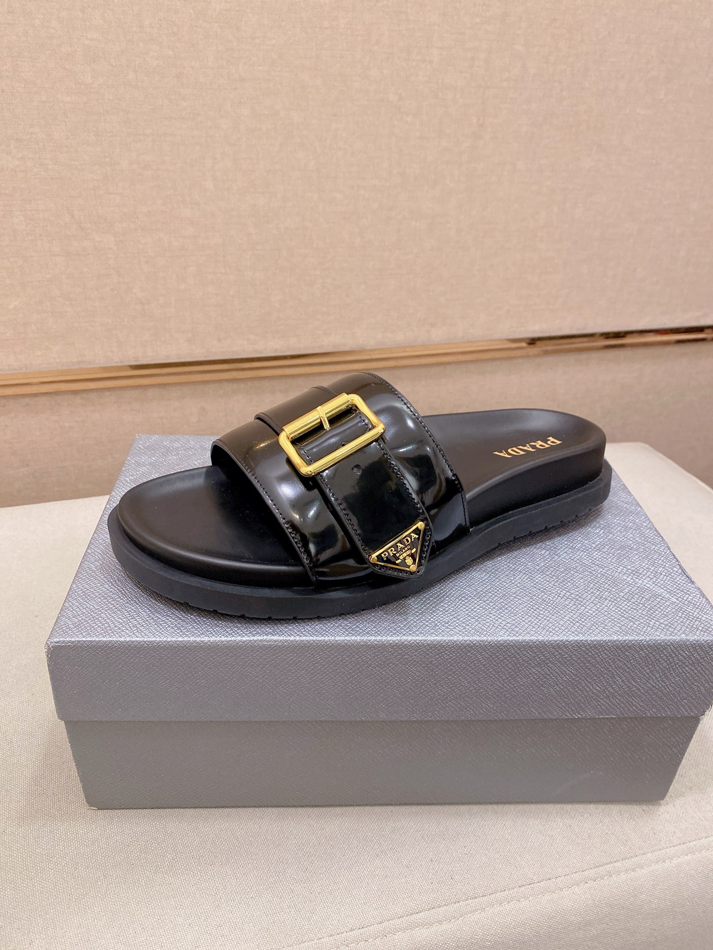 Prada Style Leather Men's Shoes Lookbook Reference image 1