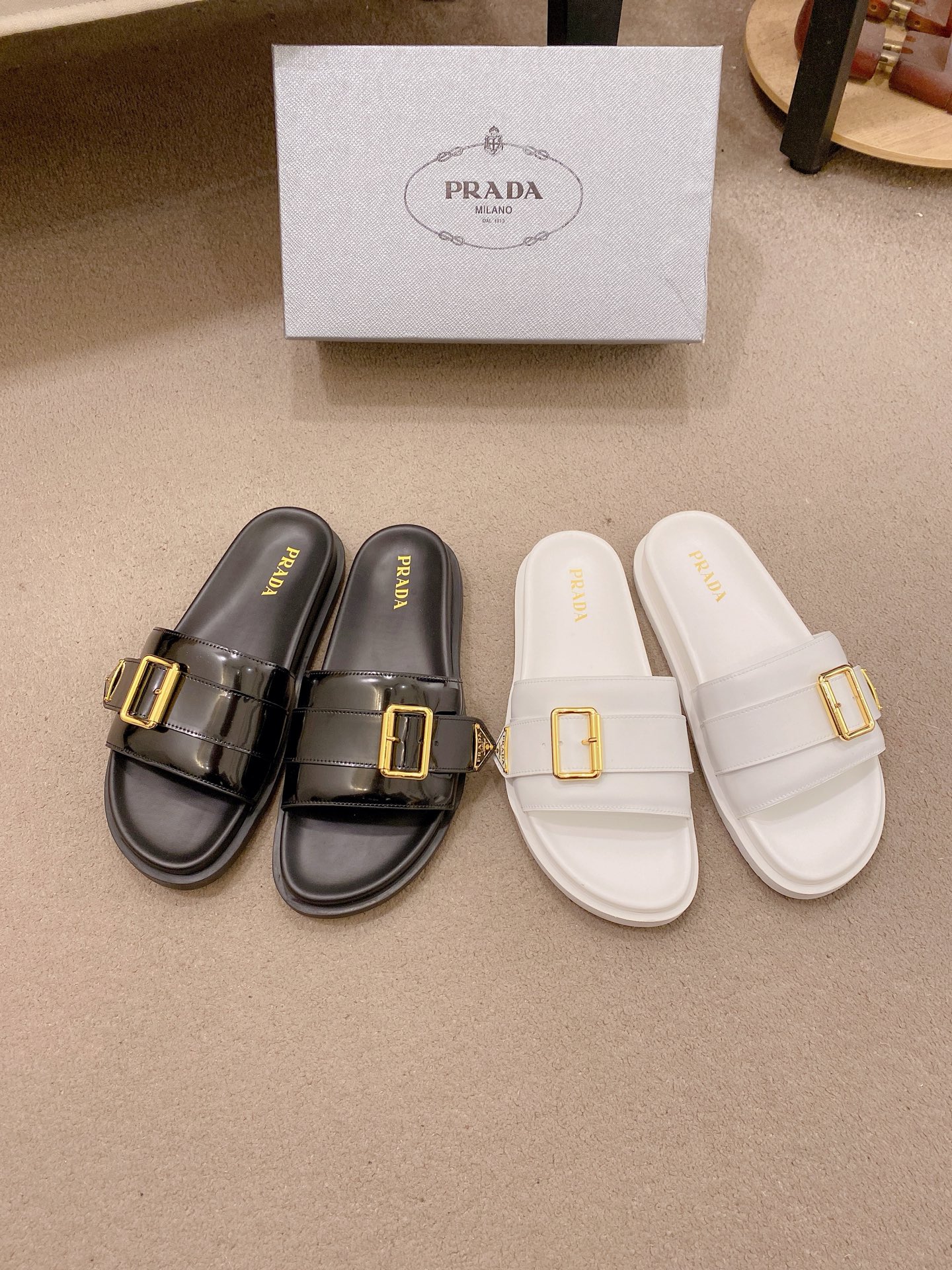 Prada Style Leather Men's Shoes style reference detail image 9 from source 782072