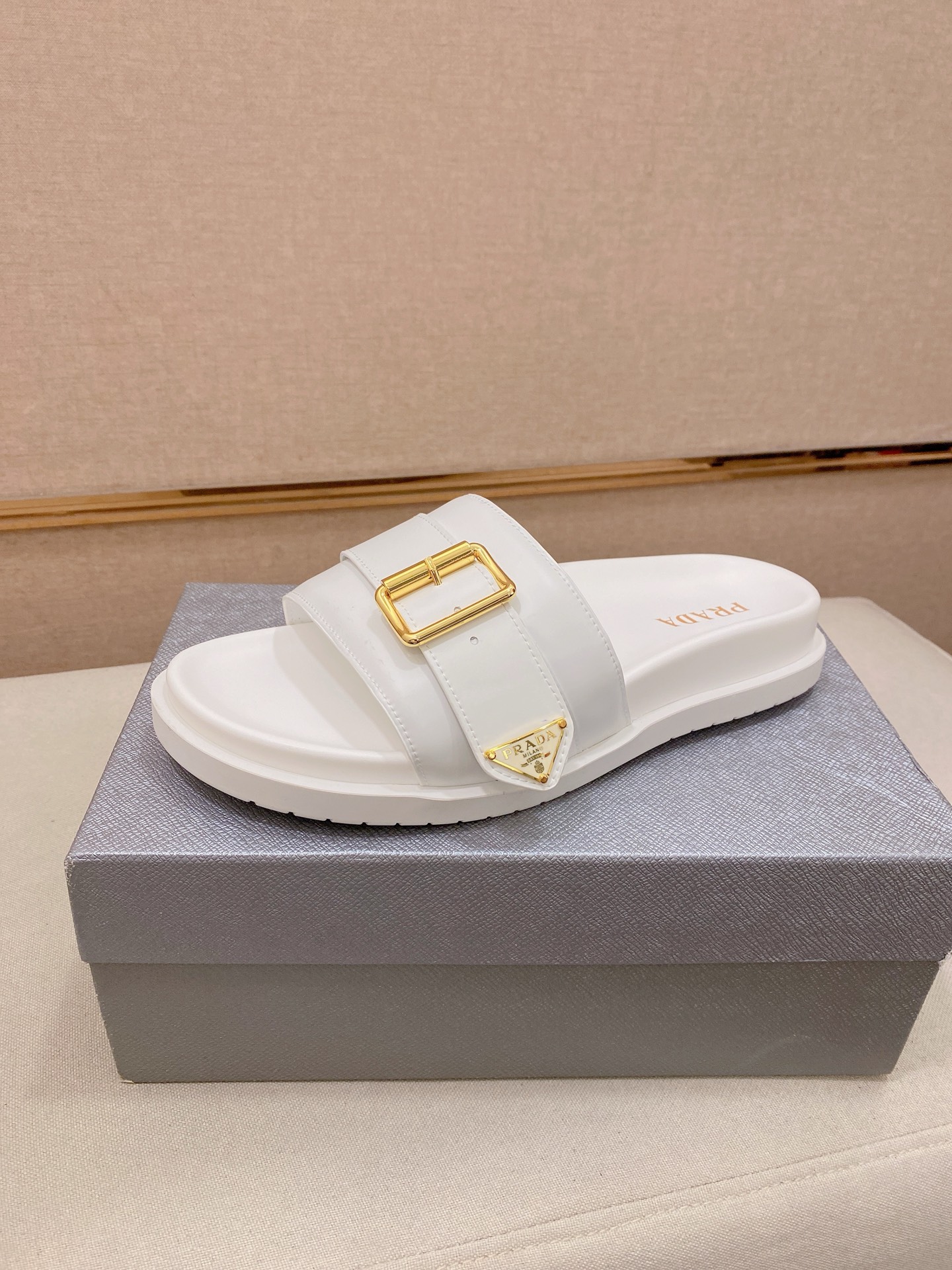 Prada Style Leather Men's Shoes Lookbook Reference image 1