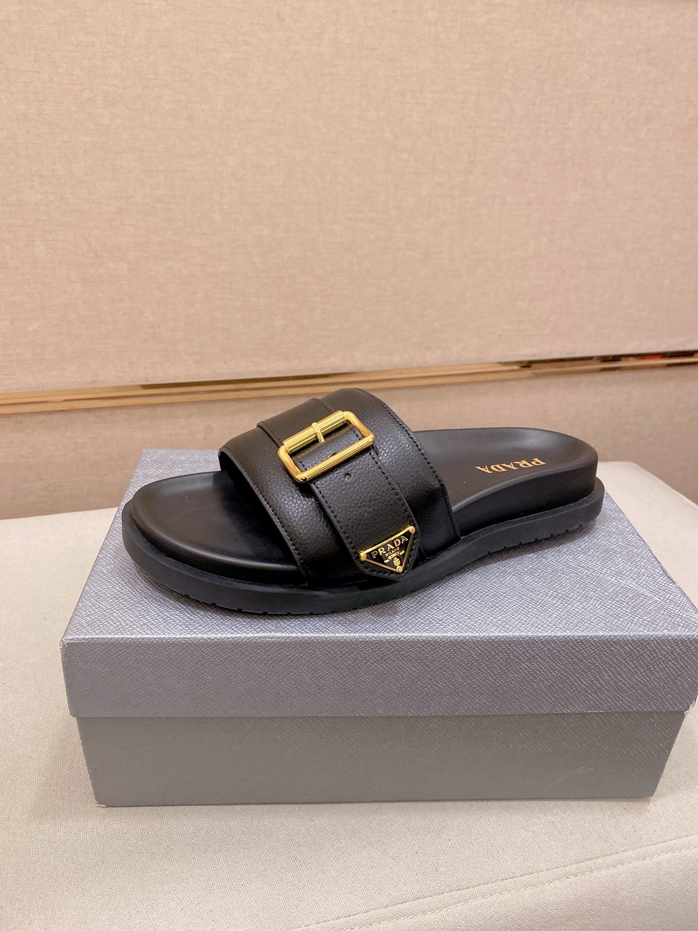Prada Style Leather Men's Shoes Lookbook Reference image 1