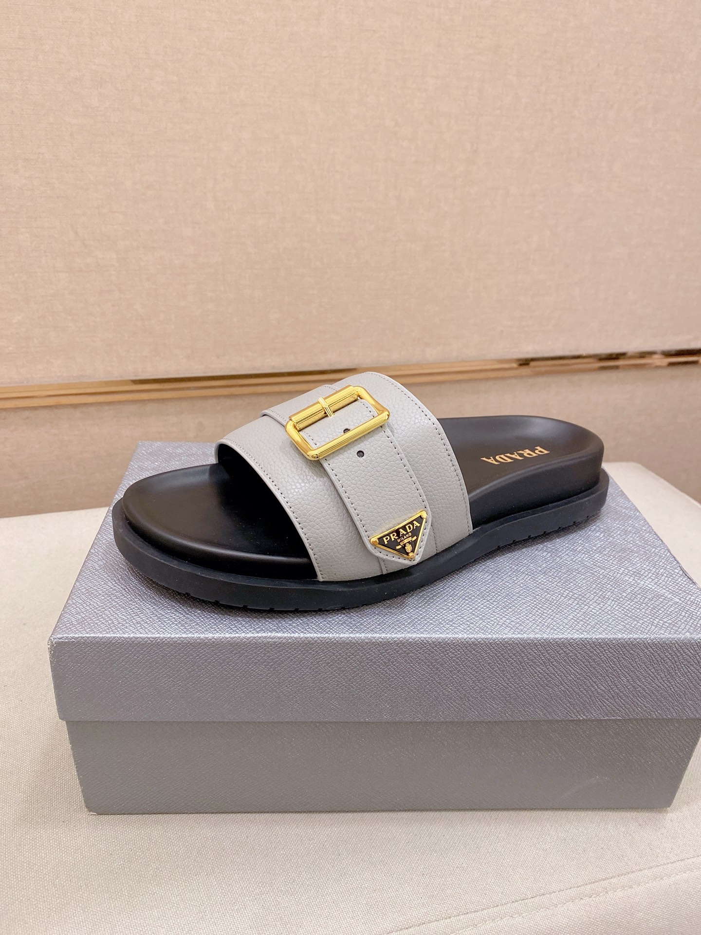 Prada Style Leather Men's Shoes Lookbook Reference image 1