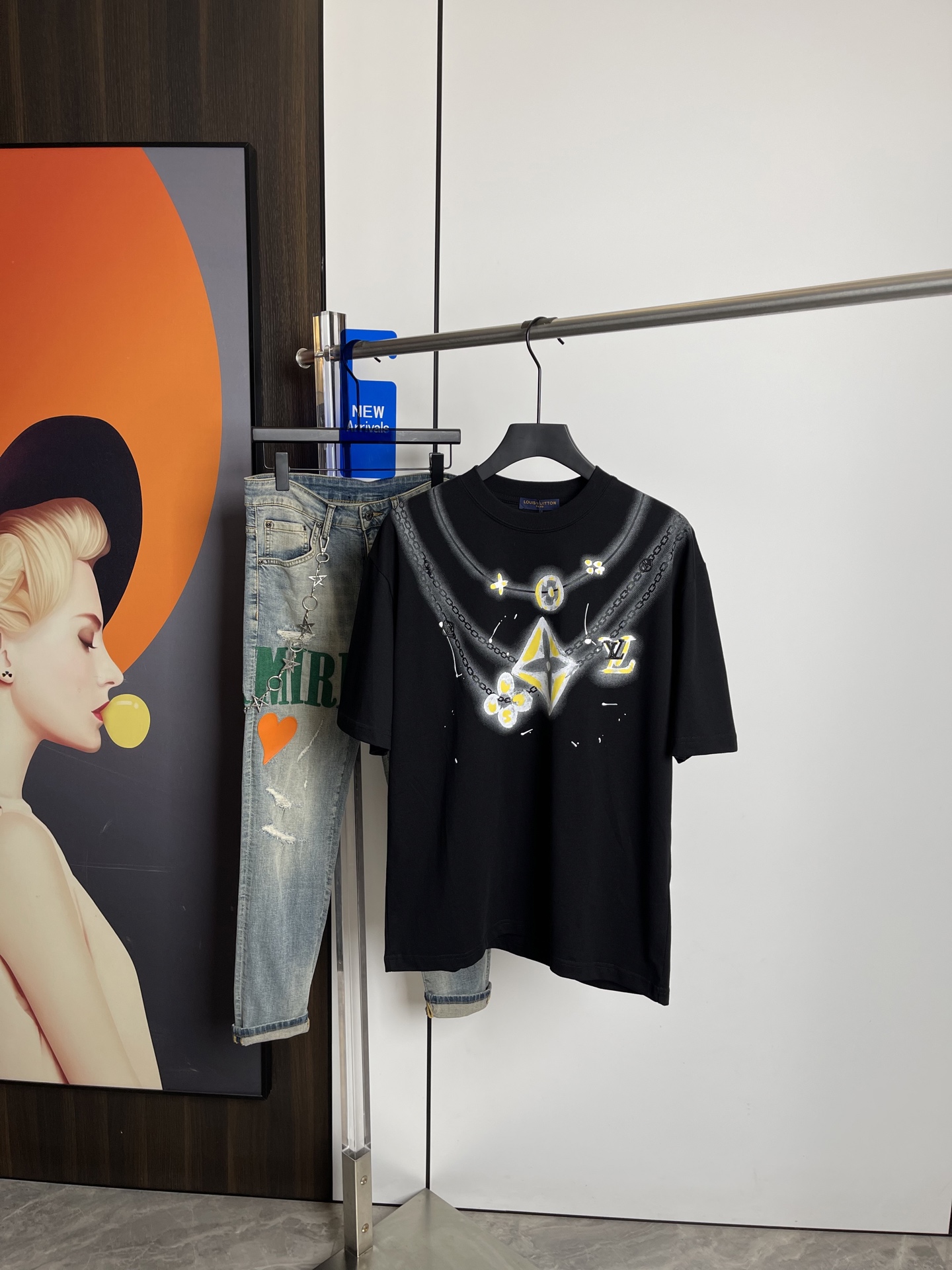 Lv2025夏季新品短袖T恤，一比一原版印花.三标齐 ！简约百...