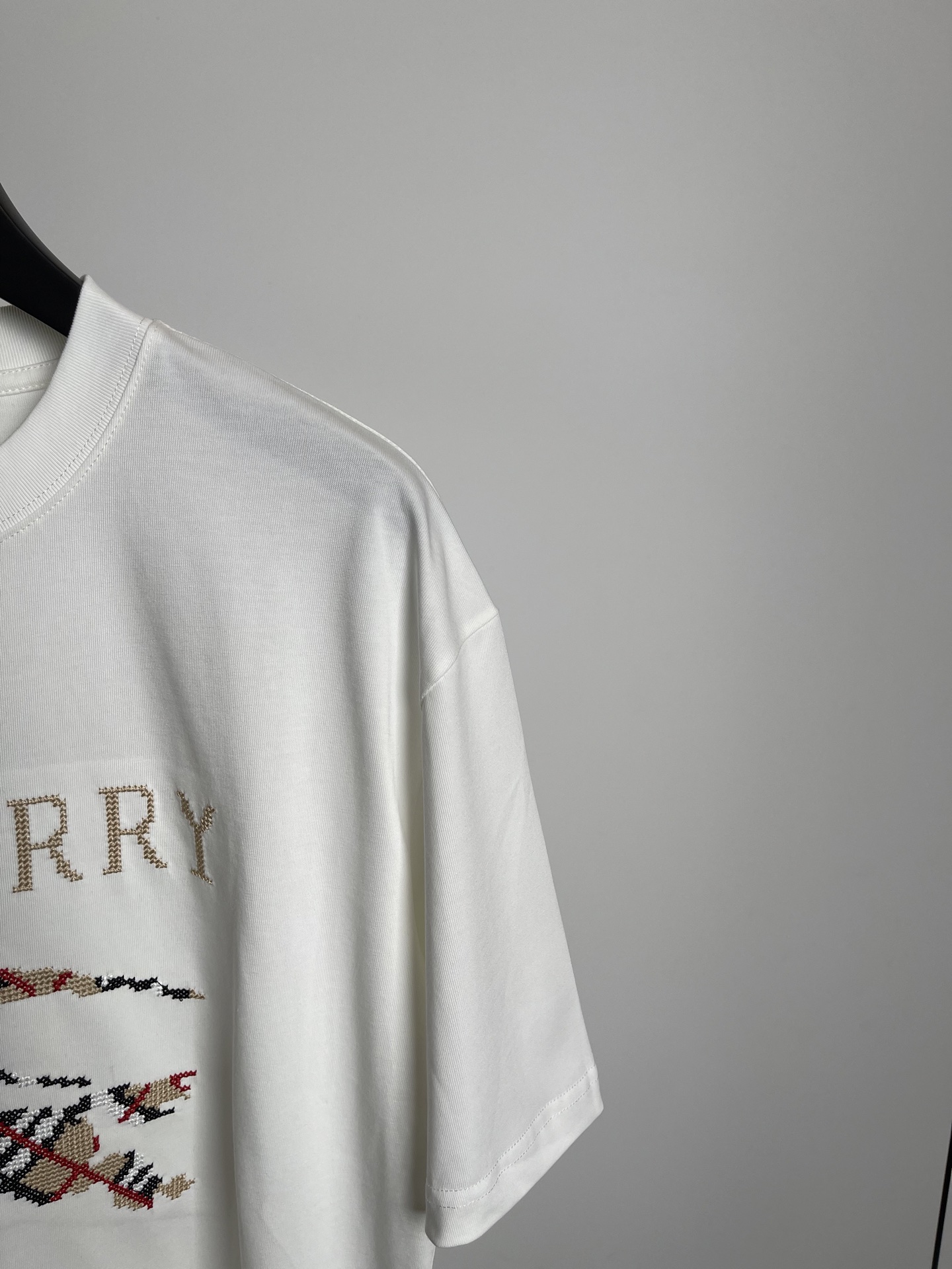 Burberry  T恤服装,男,女 4