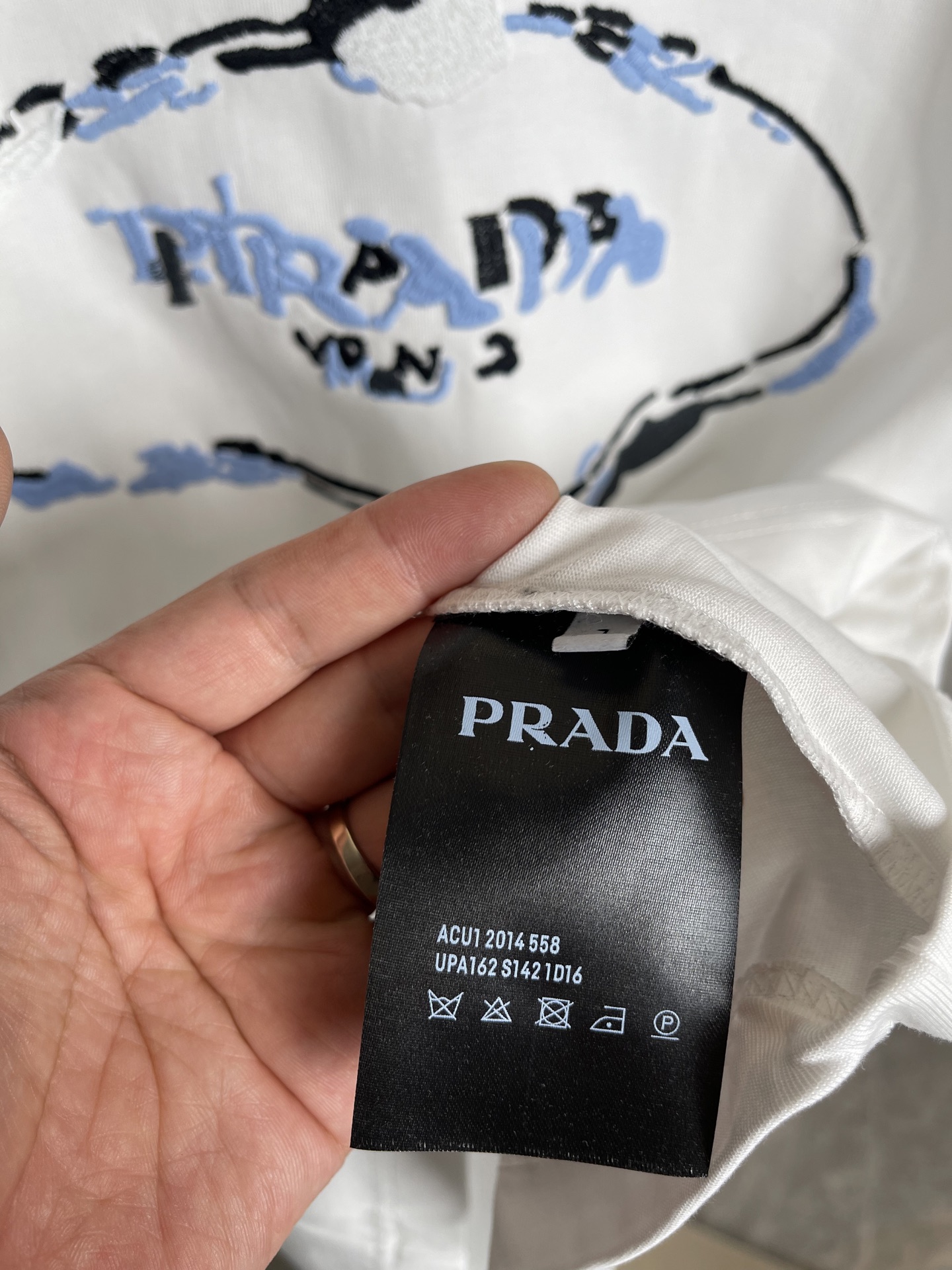 Prada  T恤服装,男,女 9