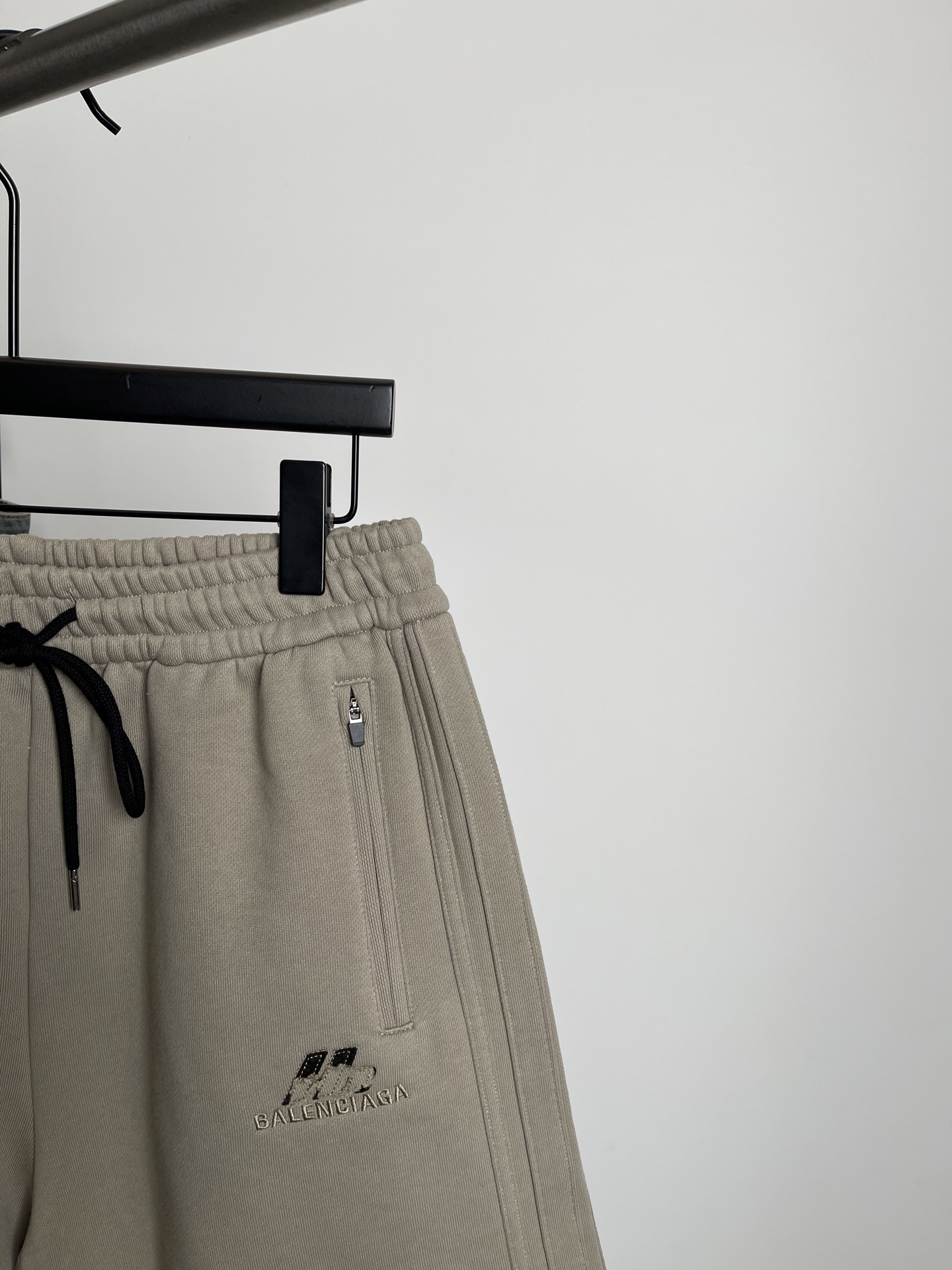 Balenciaga  shorts服装 3