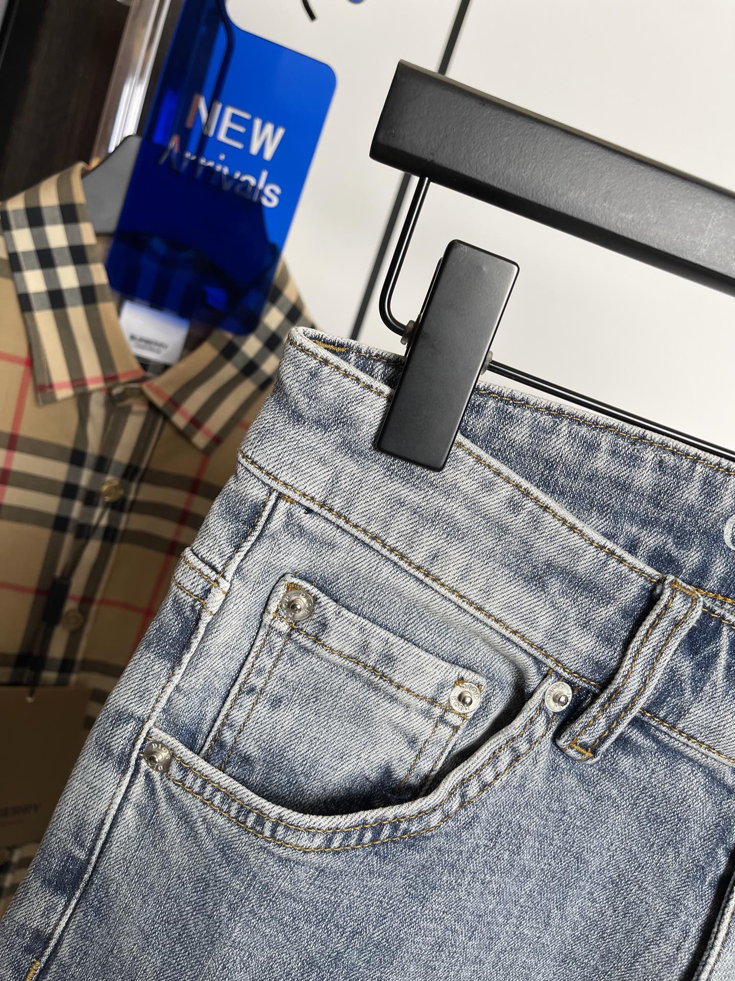 Dior  牛仔裤服装,dior 5