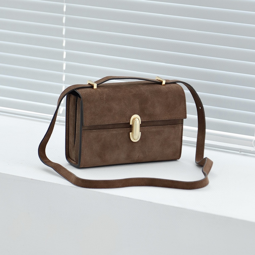 The Row Special offer 600 SavetteINS hot handbag/crossbody bag, a niche brand bag that is hard to buy. The new brand Savette is planned by AmyZur