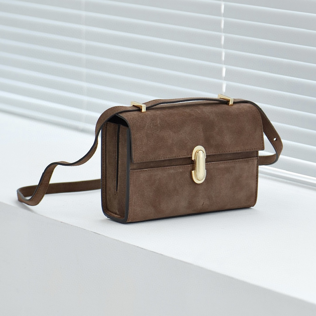 The Row Special offer 600 SavetteINS hot handbag/crossbody bag, a niche brand bag that is hard to buy. The new brand Savette is planned by AmyZur