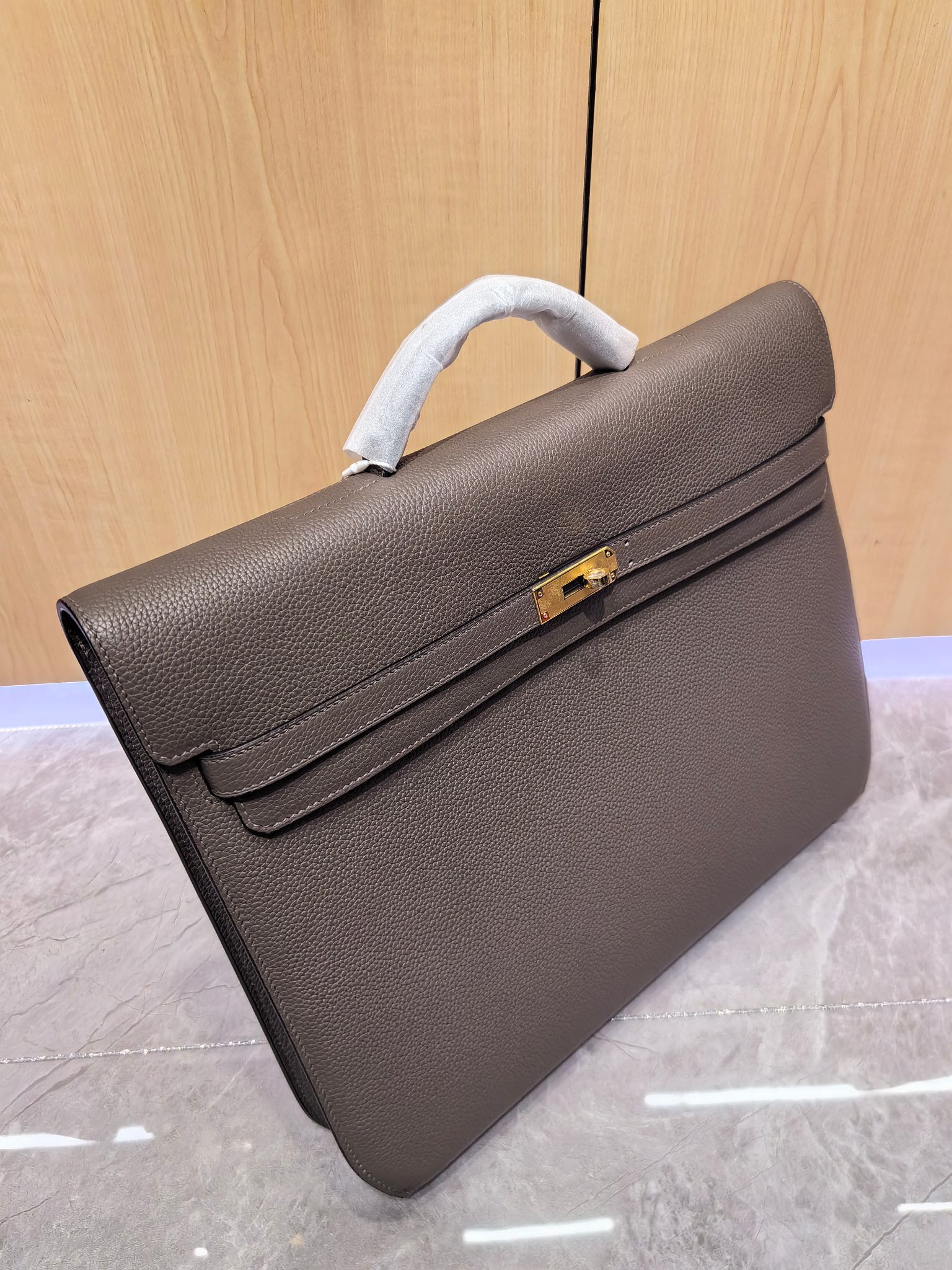 Hermes Kelly Depeches Etoupe 36x29x6cm business