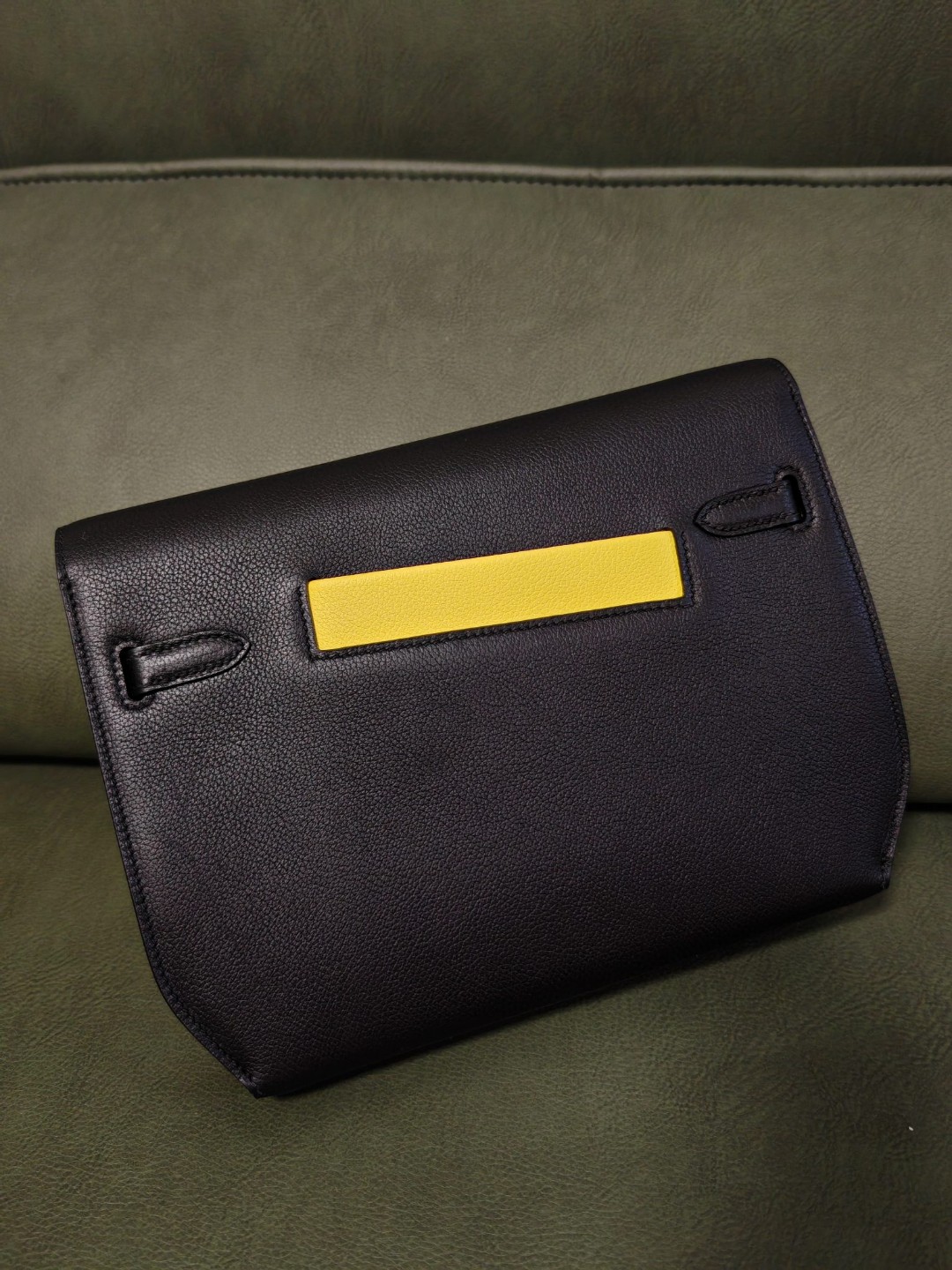 Hermès HERMES Original palm print cowhide imported from France Size 25 C M Can be held in hand or carried on the back [smile]