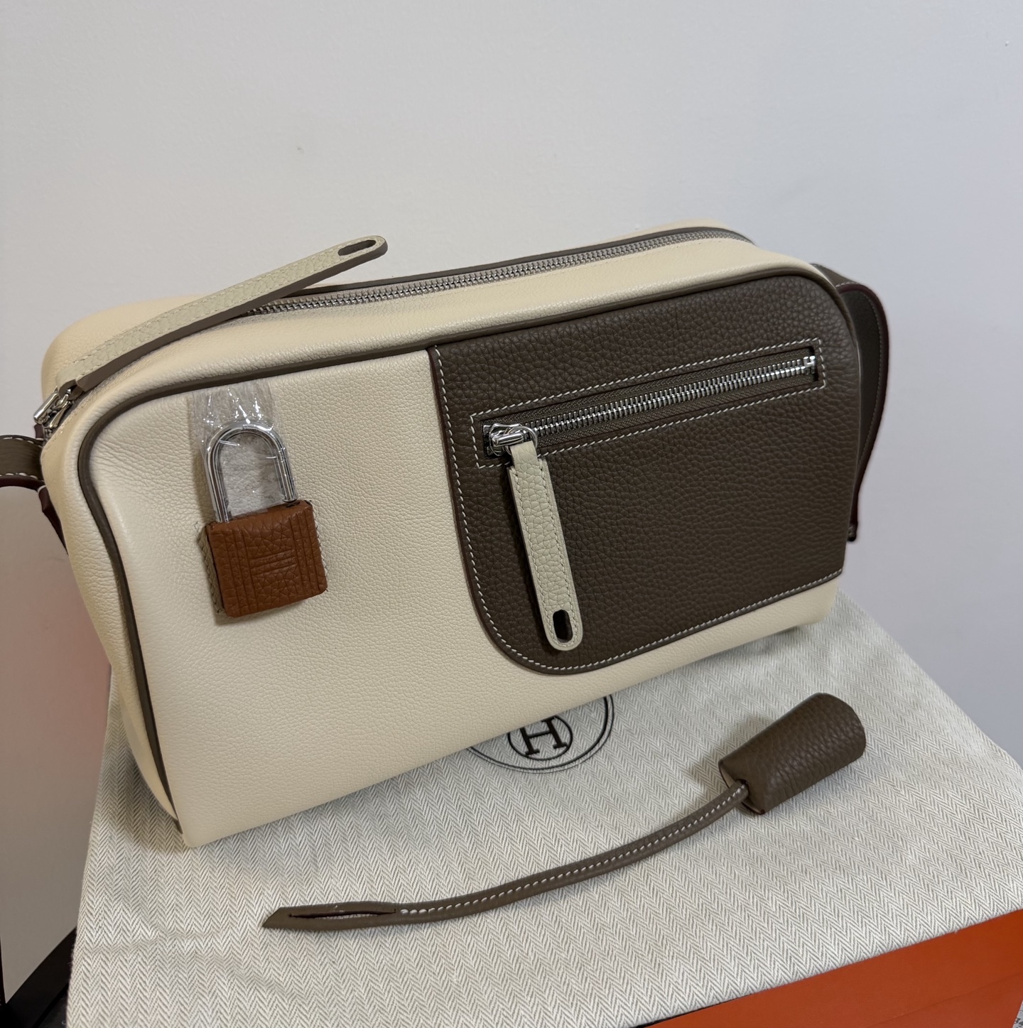 China Replica Hermes Bags HMBS0404-1600