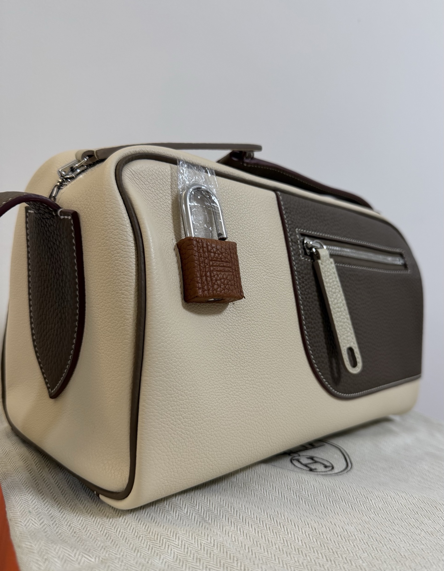 China Replica Hermes Bags HMBS0404-1600