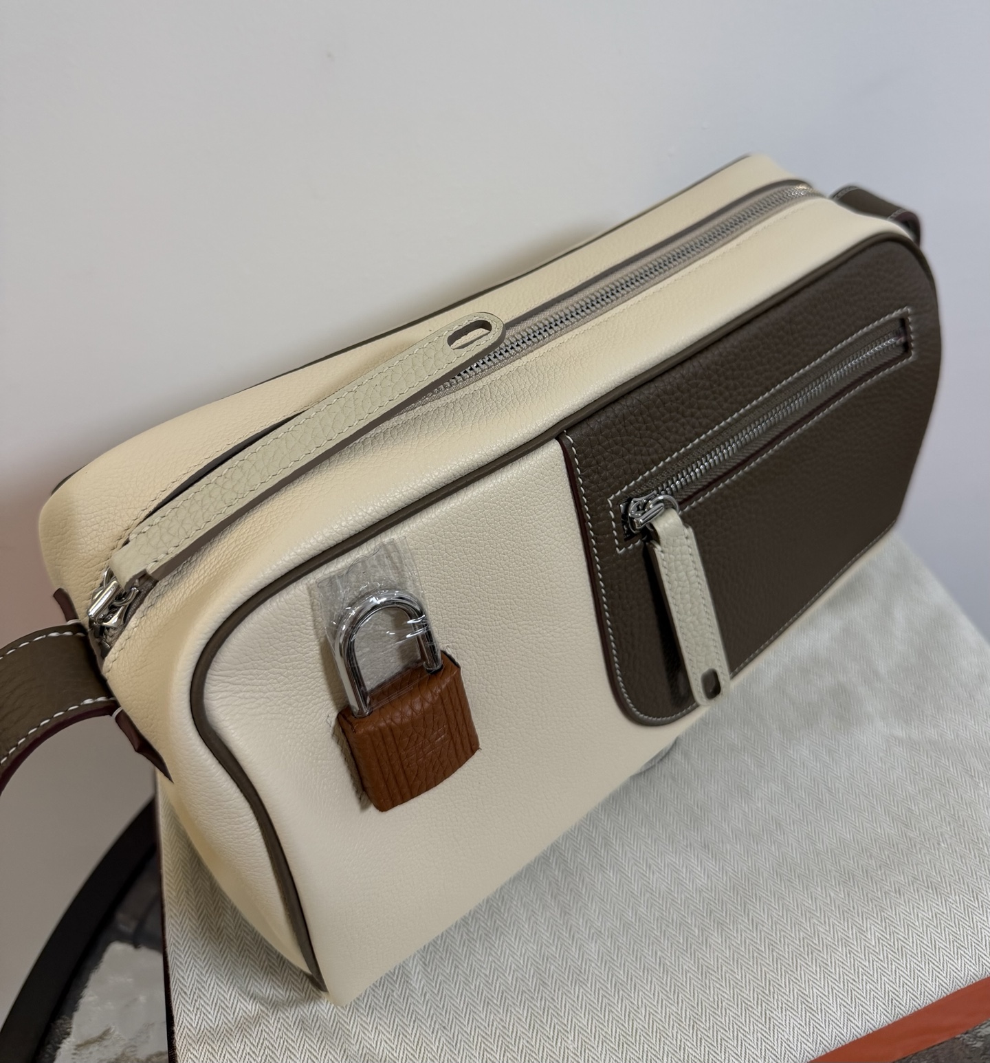 China Replica Hermes Bags HMBS0404-1600