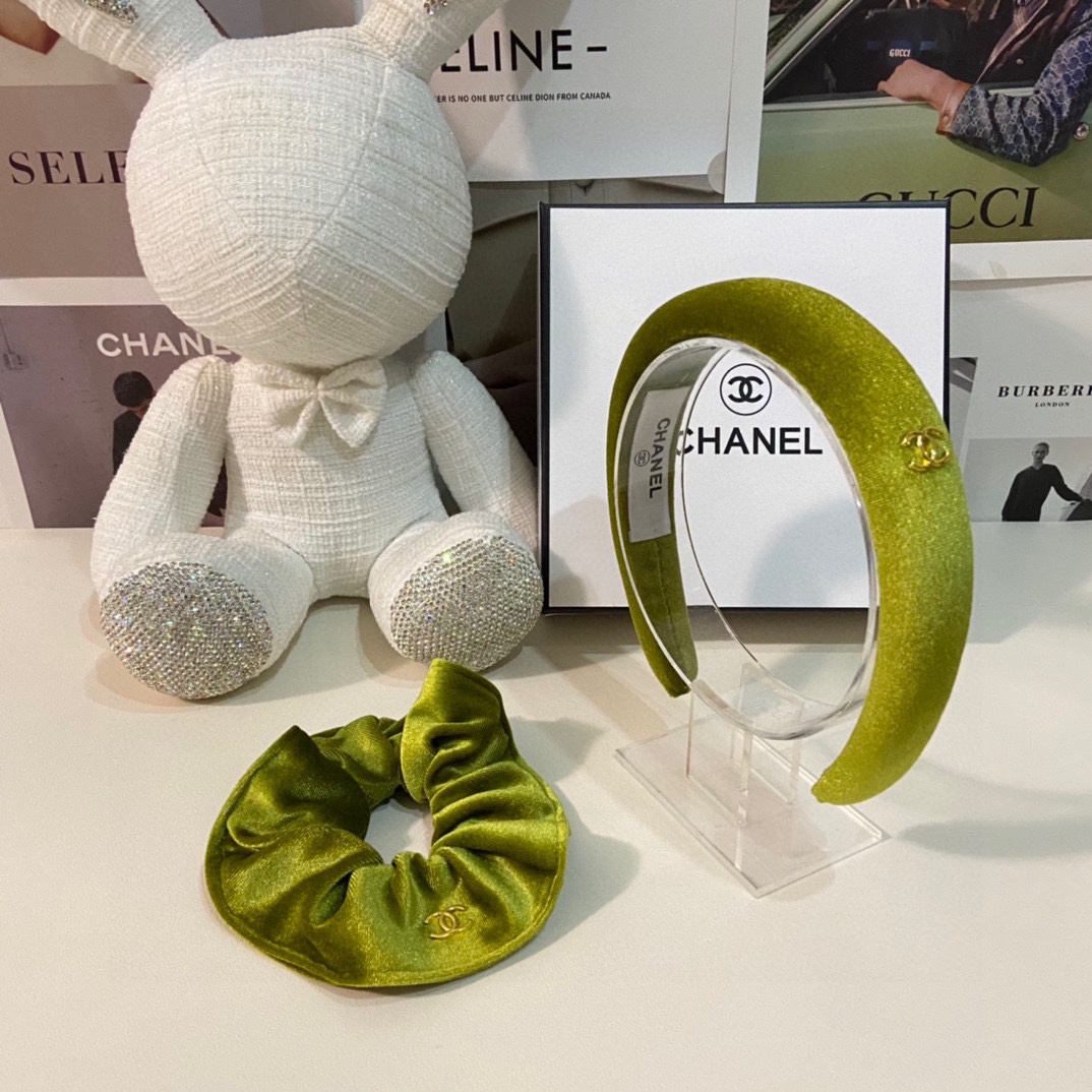 （两件套）配专柜包装 Chanel（香奈儿）最新爆款来啦✨💫丝绒两件套发箍➕发圈优雅的girl值得入手 