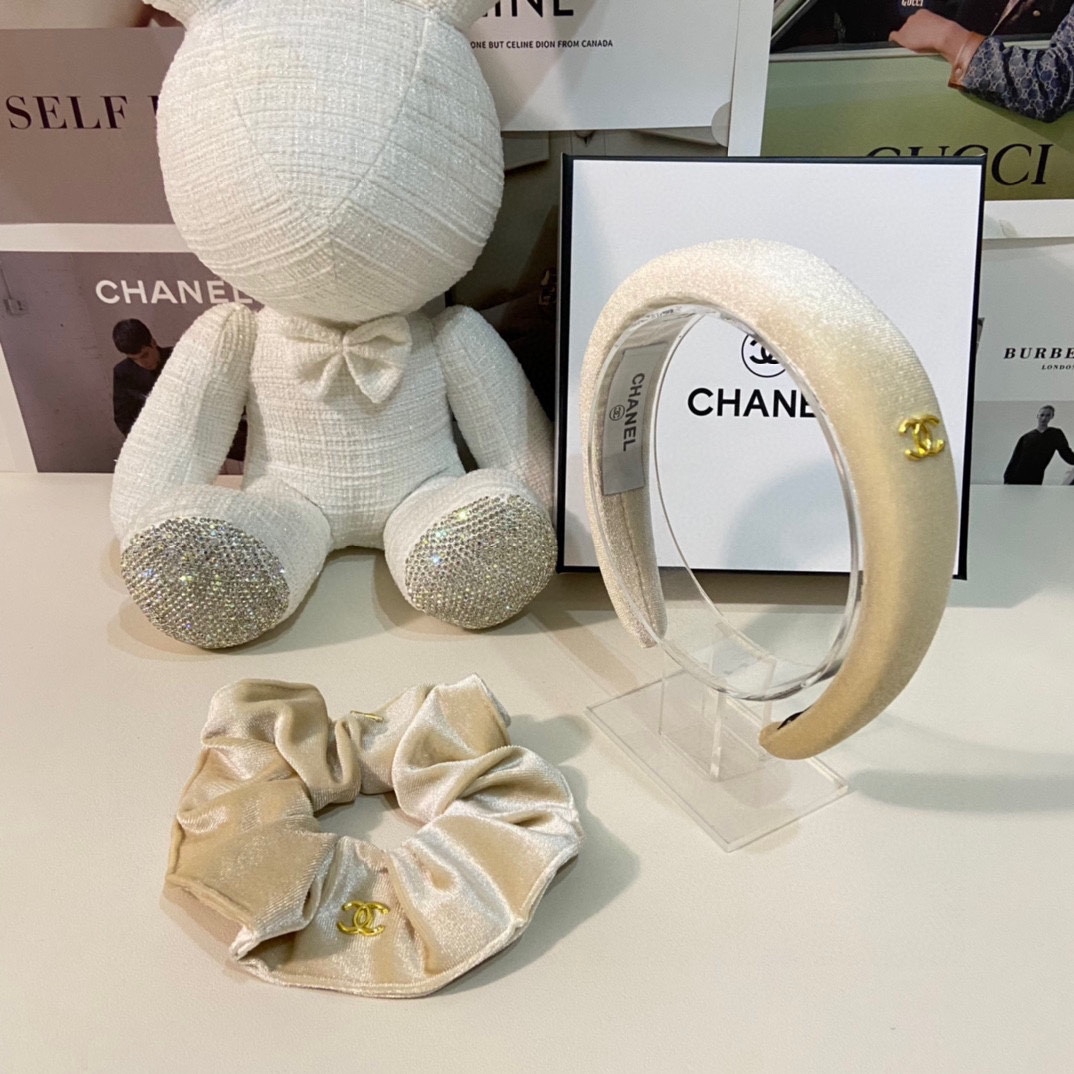 （两件套）配专柜包装 Chanel（香奈儿）最新爆款来啦✨💫丝绒两件套发箍➕发圈优雅的girl值得入手 