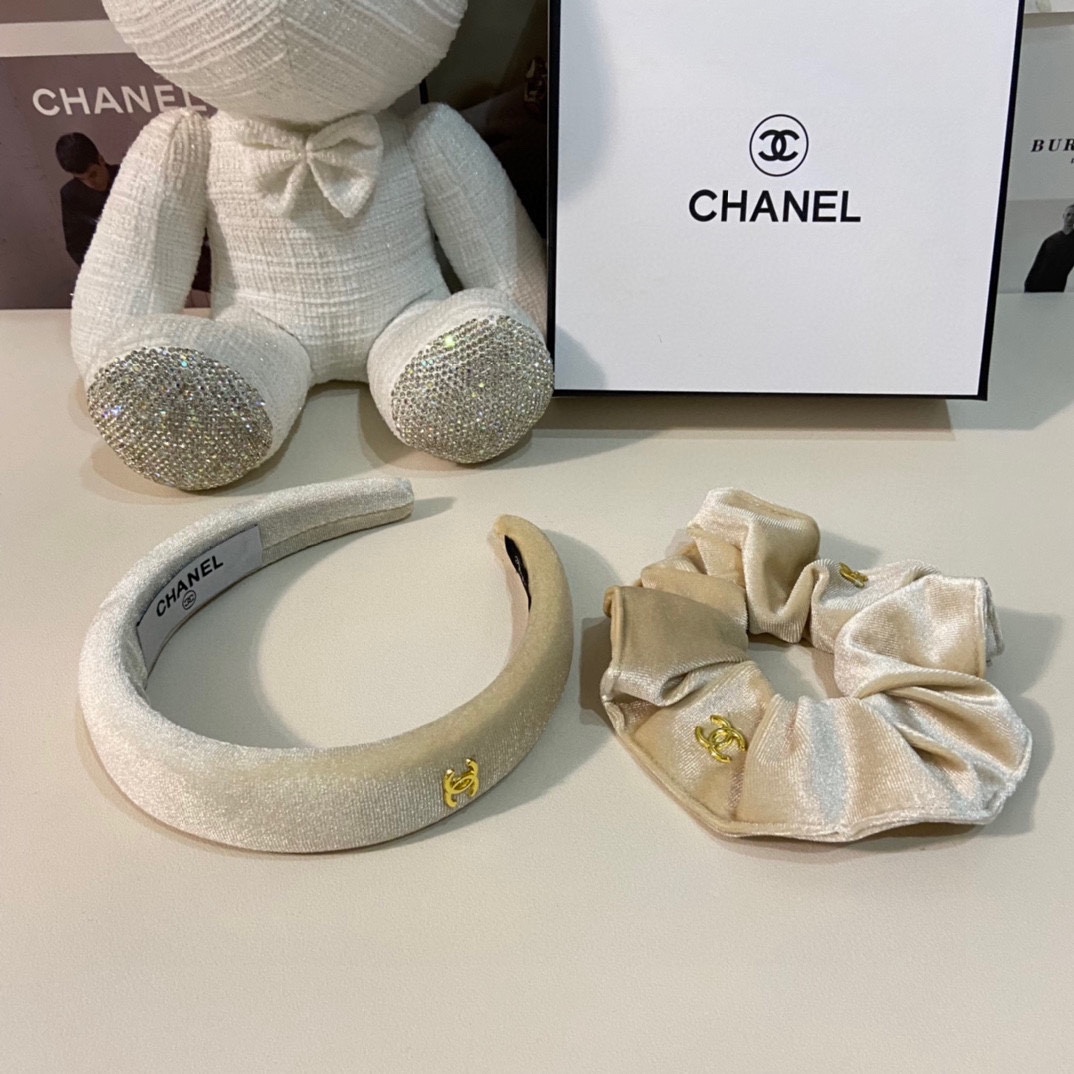 （两件套）配专柜包装 Chanel（香奈儿）最新爆款来啦✨💫丝绒两件套发箍➕发圈优雅的girl值得入手 