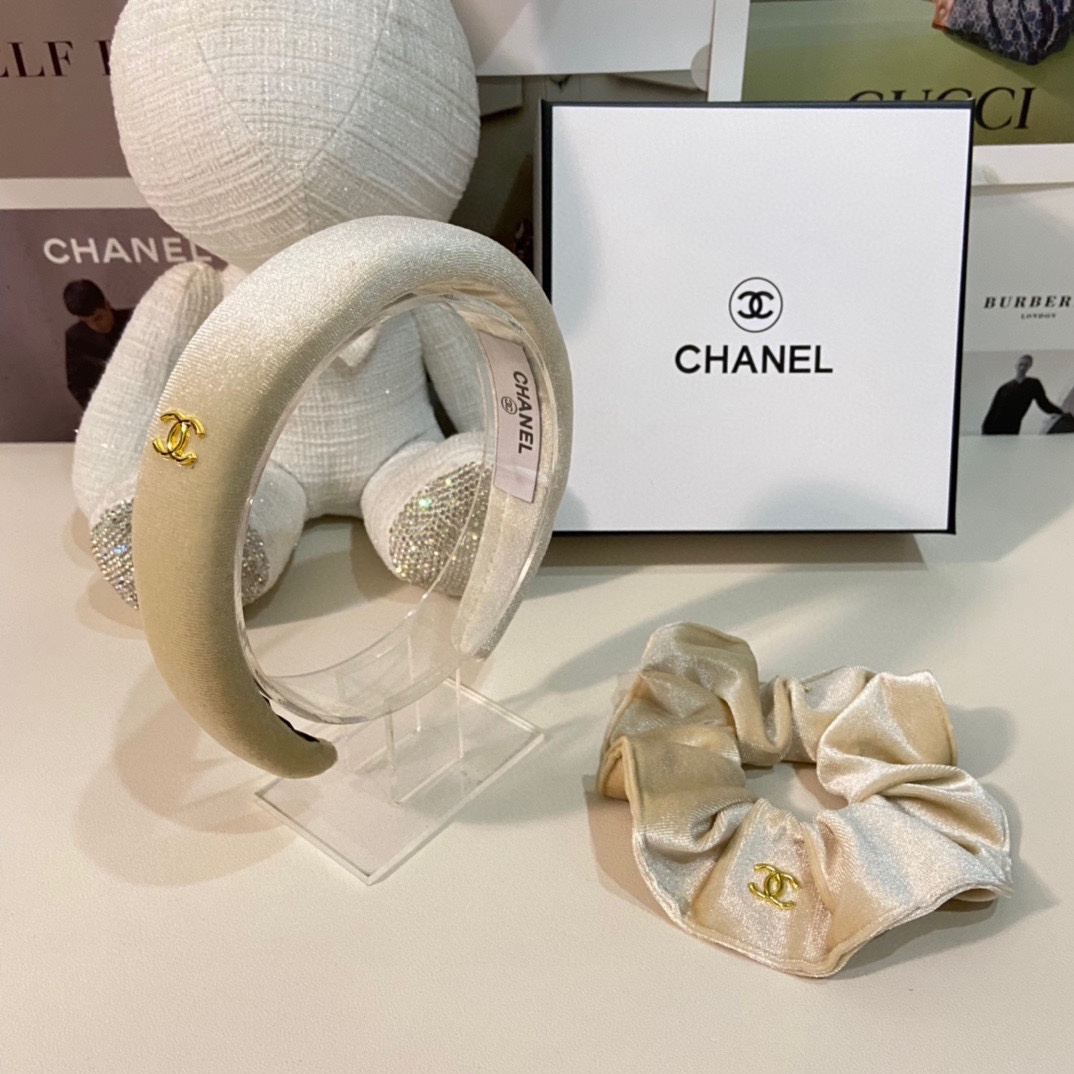 （两件套）配专柜包装 Chanel（香奈儿）最新爆款来啦✨💫丝绒两件套发箍➕发圈优雅的girl值得入手 