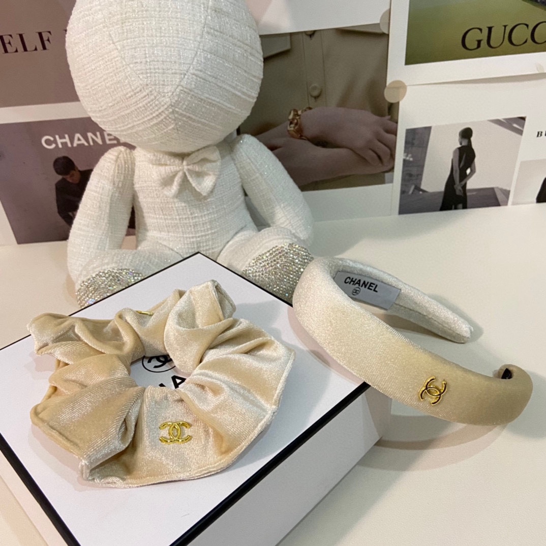 （两件套）配专柜包装 Chanel（香奈儿）最新爆款来啦✨💫丝绒两件套发箍➕发圈优雅的girl值得入手 