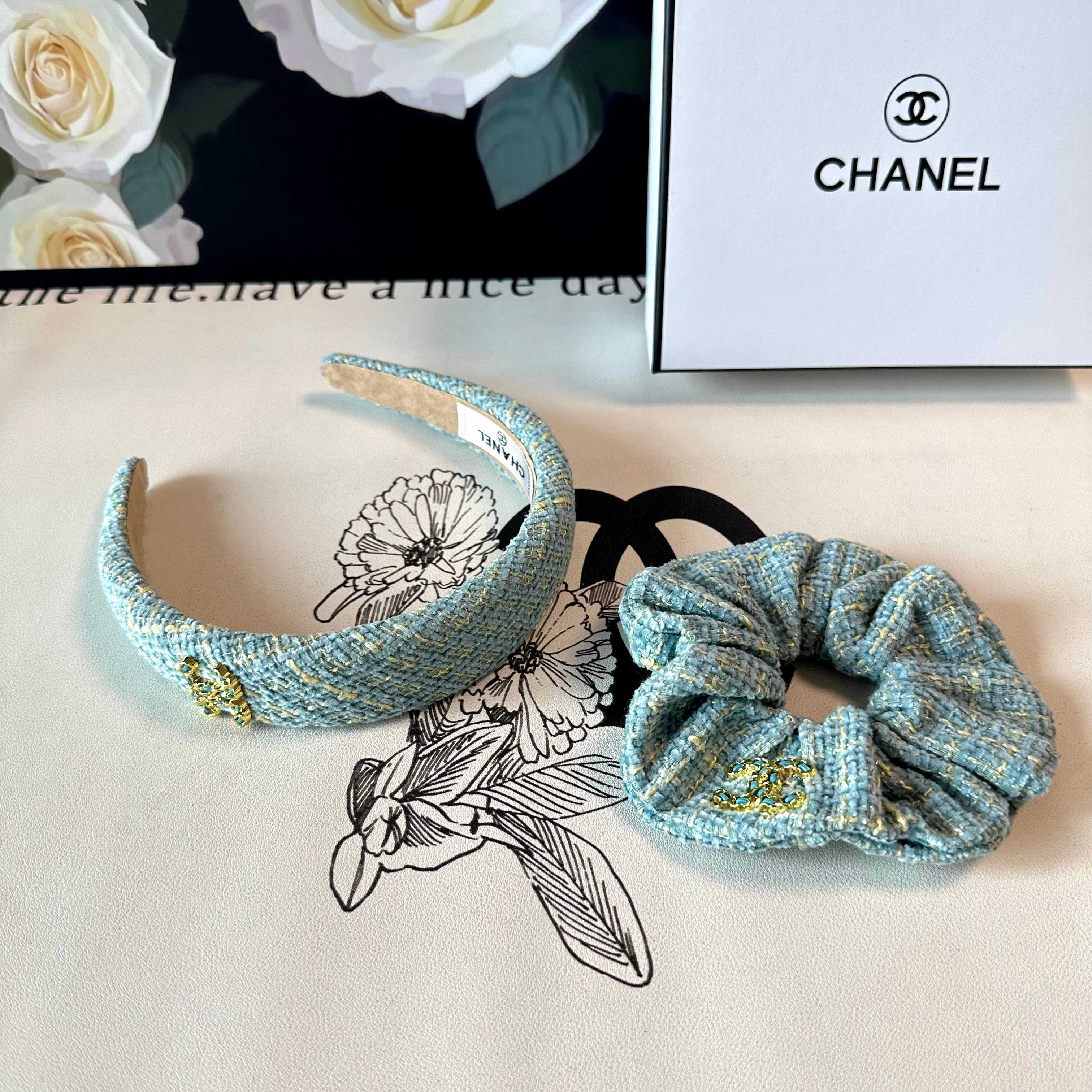 （两件套）配专柜包装 Chanel（香奈儿）最新爆款来啦✨💫小香风两件套发箍➕发圈优雅的girl值得入手