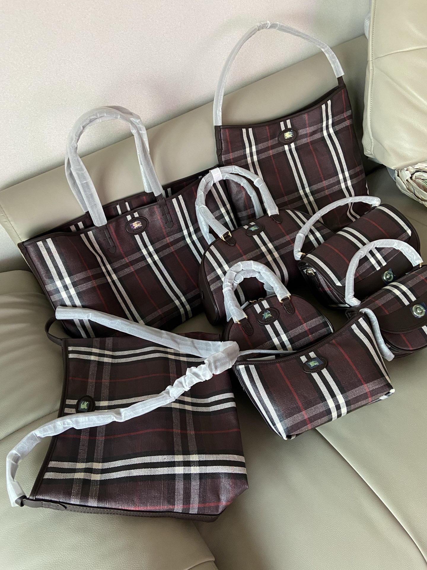 Burberry’s new colors debut at matching counters