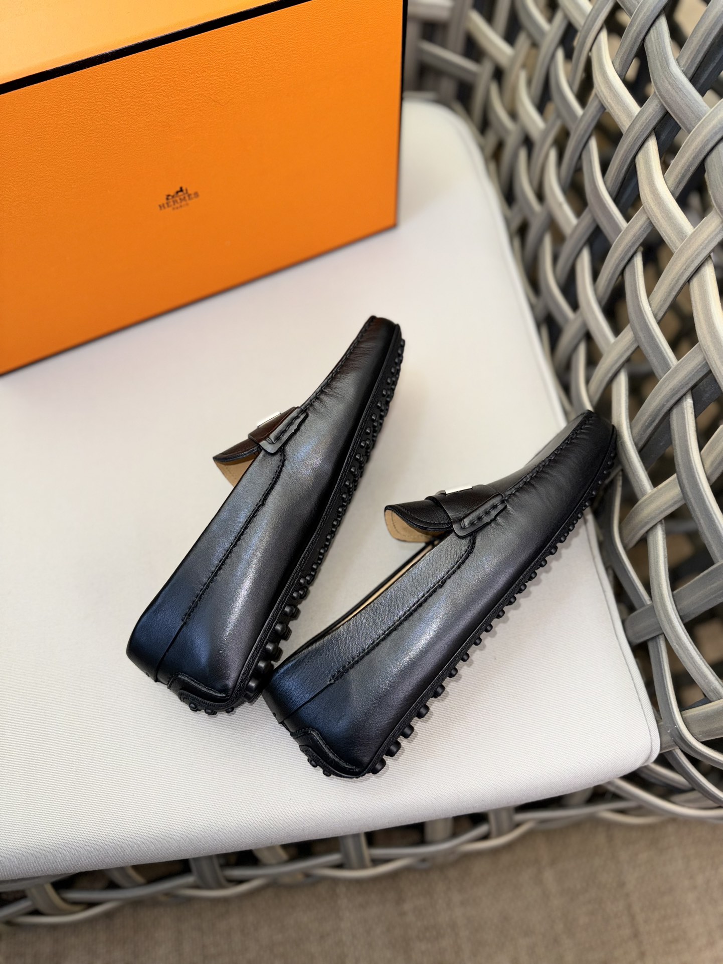 Sergio Rossi Classic Luxury Leather Shoe Loafer Ref 6