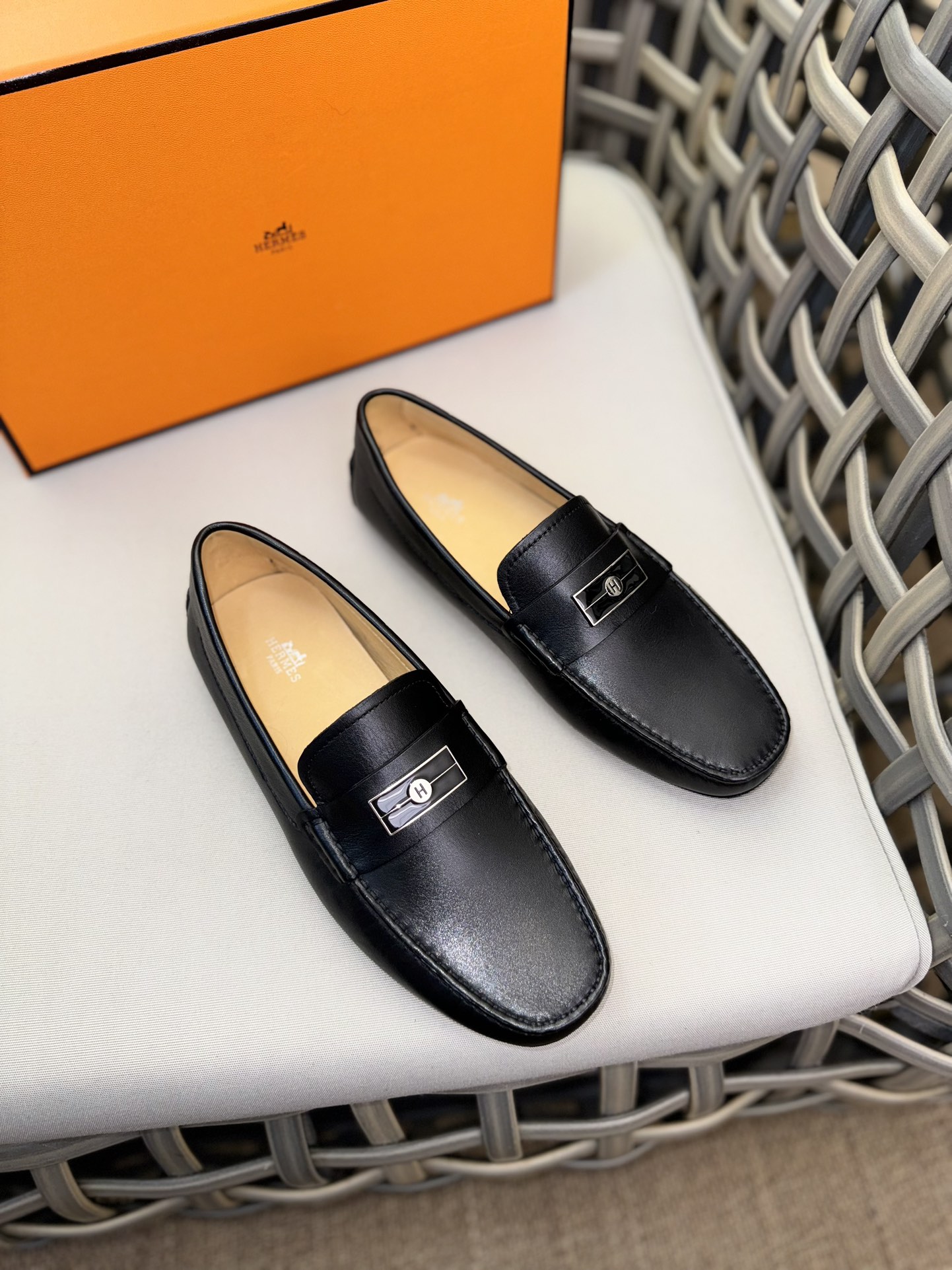 Sergio Rossi Classic Luxury Leather Shoe Loafer Ref 3