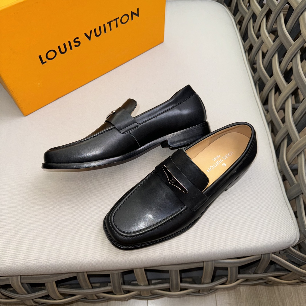 Sergio Rossi Classic Luxury Leather Shoe Loafer Ref.93C3F109 4