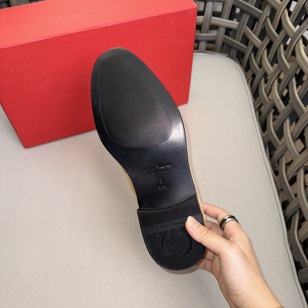 Maison Margiela Classic Luxury Leather Shoe Loafer Ref.29B8FF9A 8