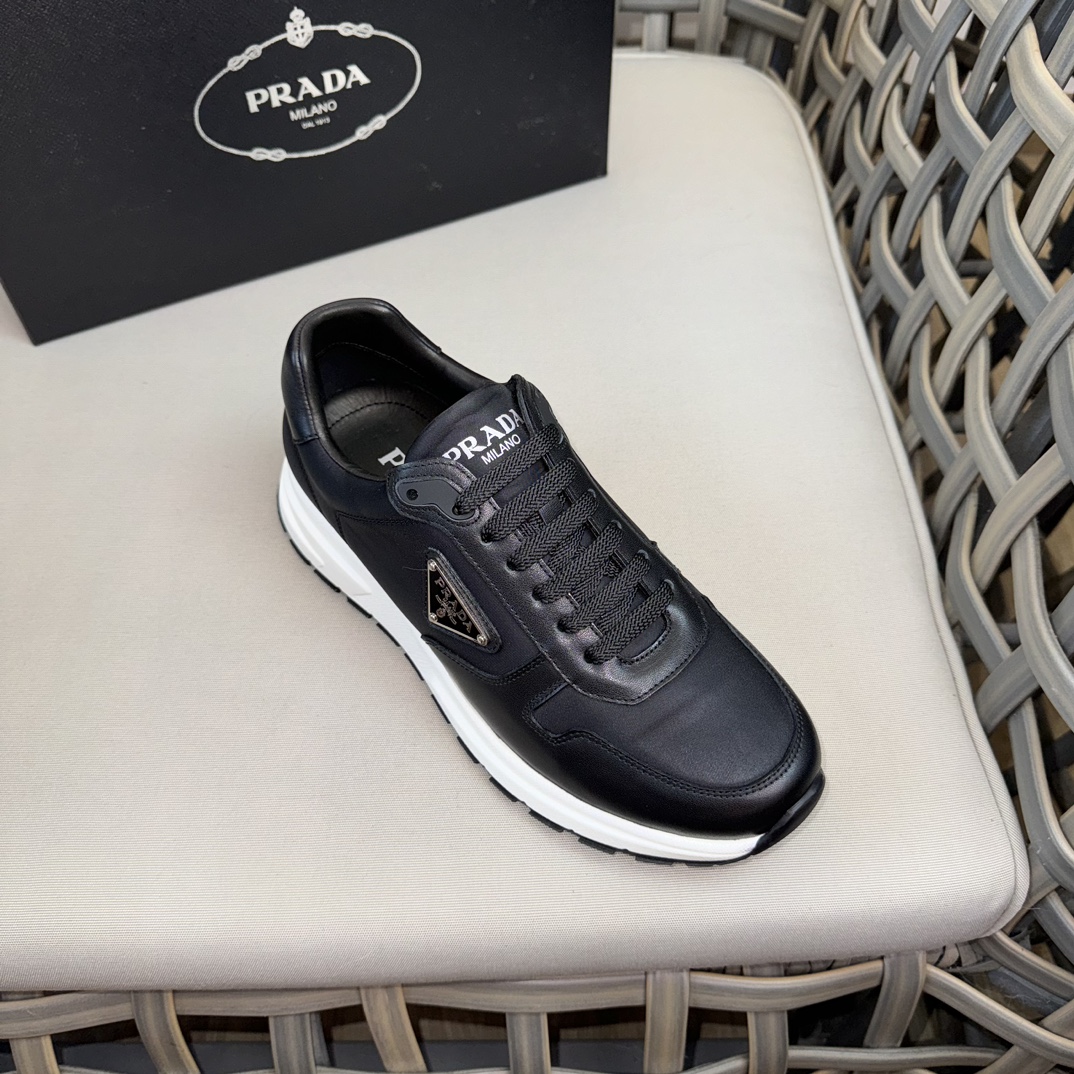 Prada Haute Couture Classic Luxury Leather Shoe Loafer Shoes Ref 5