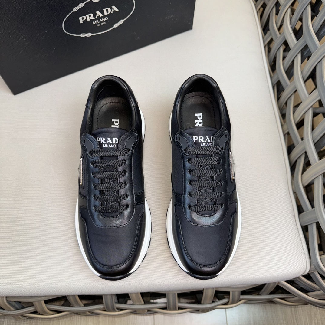 Prada Haute Couture Classic Luxury Leather Shoe Loafer Shoes Ref
