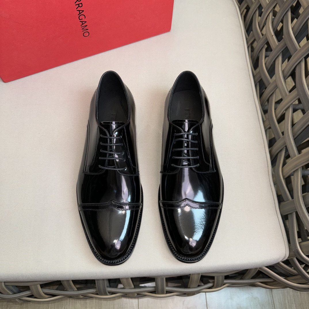 NO:272053,Ferragam*Classic Business Men's Leather Shoes｜Elegant Gentleman's Style｜Pure Handmade Soft Texture and Superb Color｜Imported Cowhide Upper｜Cowhide Inner｜Imported Genuine Leather Soles Size39-44 (customized by 38.45.46), ferragamo, cowhide, Leather Soles19860909Ferragam*经典商务男士皮鞋｜优雅绅士风格来袭｜纯手工打造柔软质感与卓然色彩｜进口牛皮鞋面｜牛皮内里｜意大利进口真皮大底 Size39-44（38.45.46定做）,,ferragamo,cowhide,Leather soles,Men's shoes