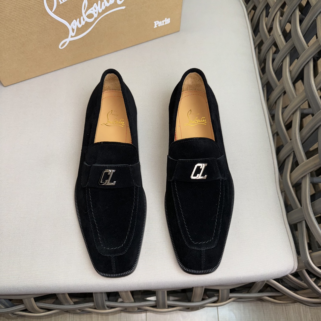 NO:354589,Christia*.Loubouti* High-end men's business formal leather shoes | Classic red sole shoes | Original imported top layer cowhide | Iconic rivet decoration | Water-dyed cowhide inner lining | Italian imported red cowhide | High-end luxury | Perfect interpretation of fashion, sunshine and stylish, suitable for all occasions Size39-44 (customized for 38.45.46),,christian louboutin,christian louboutin,cowhide19860909Christia*.Loubouti*高端男士商务正装皮鞋｜经典红底鞋｜原版进口头层牛皮｜标志性铆钉装饰｜水染牛皮内里｜意大利进口红色牛皮大底｜高端奢华｜完美诠释了时尚、阳光、有型,适合各种场合 Size39-44（38.45.46定做）,,christian louboutin,christian louboutin,cowhide,Men's shoes