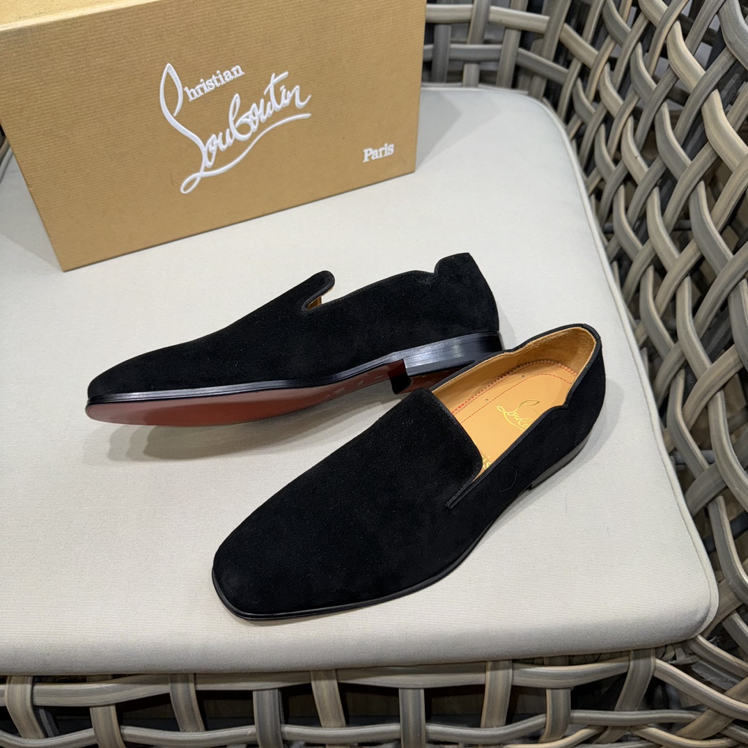 路铂廷 Christian Louboutin 奢华美妆口红唇膏护肤彩妆 #76D94B25 4