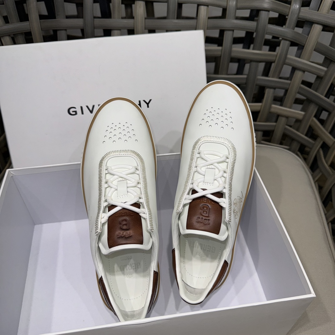 伯尔鲁帝 Berluti 高级成衣风衣外套及大衣服饰 #3241F823 9