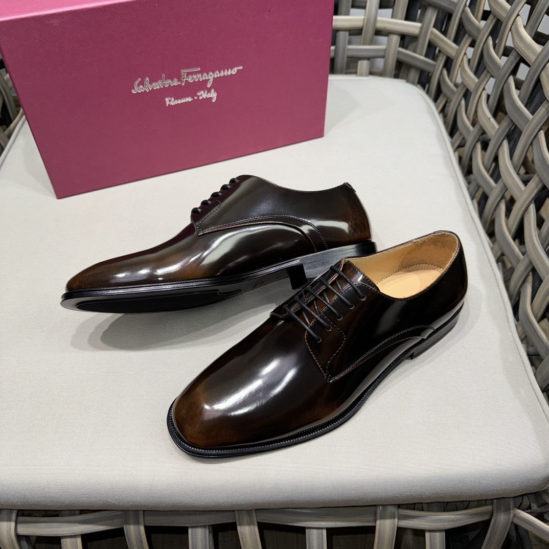 Salvatore Ferragamo Men's Leather Dress Shoes - Superior Comfort & Style 5 i1731334618 3688 7
